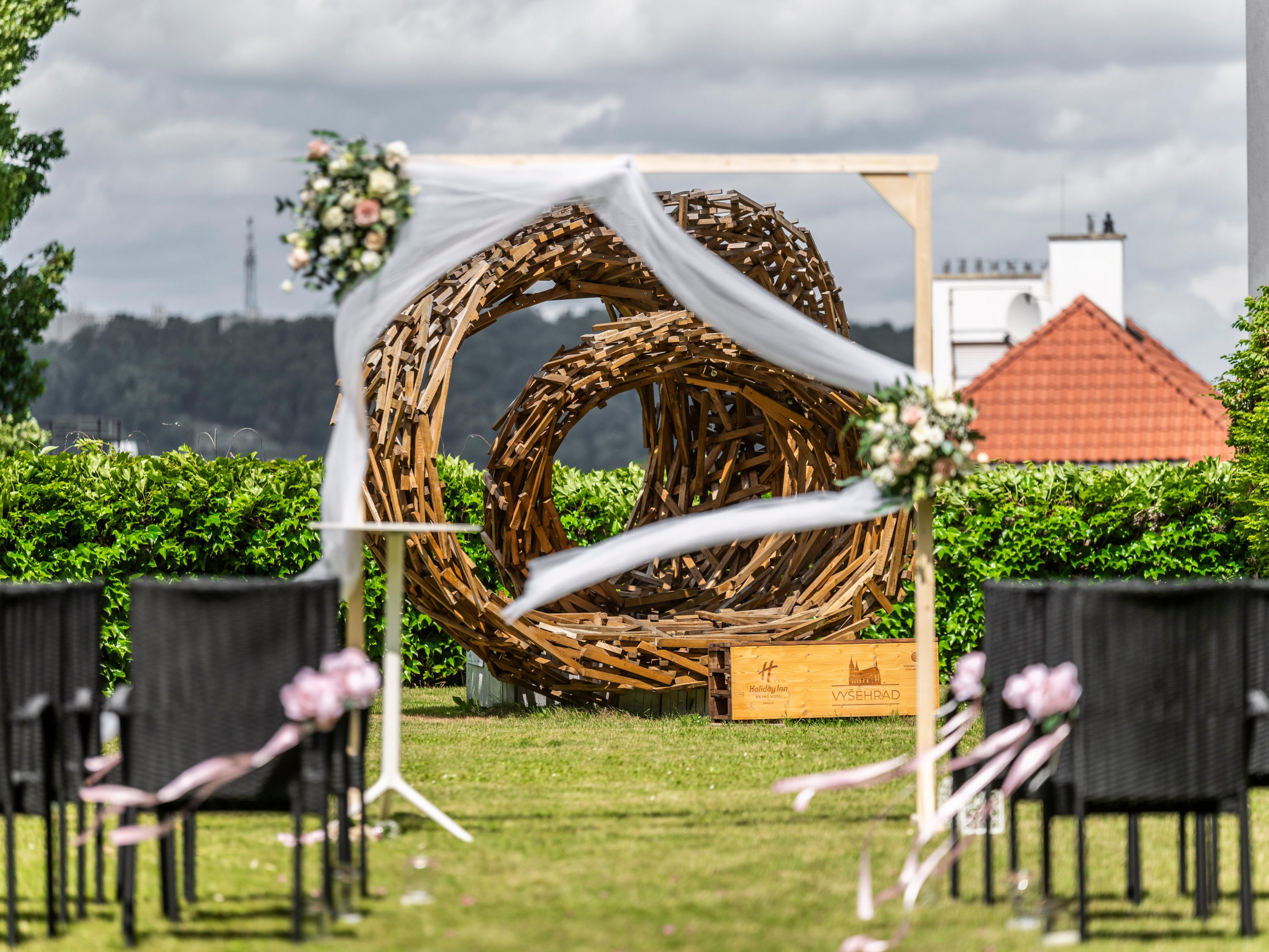 Celebrate your big day at Holiday Inn Prague. Say your vows in our hotel garden with a stunning view of Vyšehrad, then continue the magic in our elegant winter garden, the Orangerie. From first look to last dance, we’ll take care of every detail to bring your dream wedding to life.