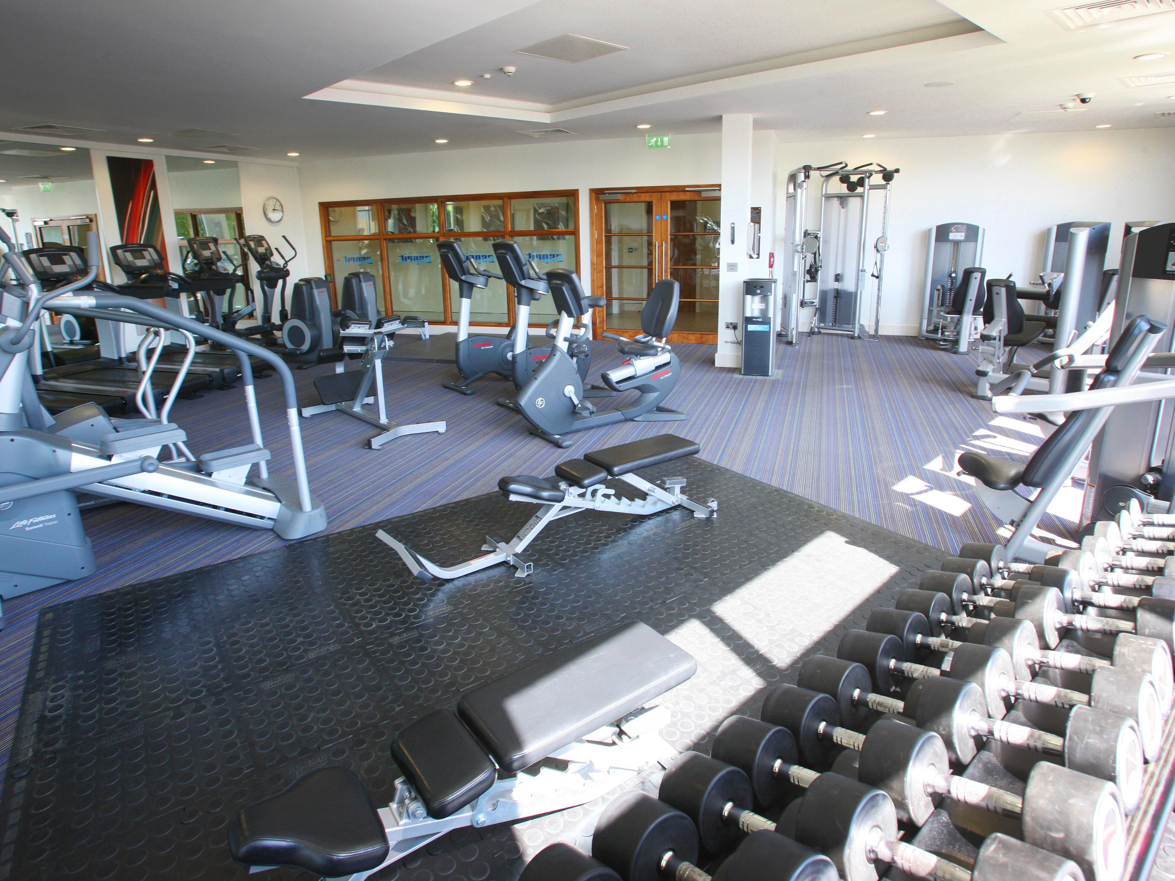 Unlock exclusive access to our state-of-the-art Spa facilities at the Esprit Wellness & Spa in Reading, including a 19m Indoor Pool, Sauna, Steam Room, and Life Fitness-equipped gym with a leisure membership. Tailored to your personal fitness goals, our membership offers an exceptional wellness experience.