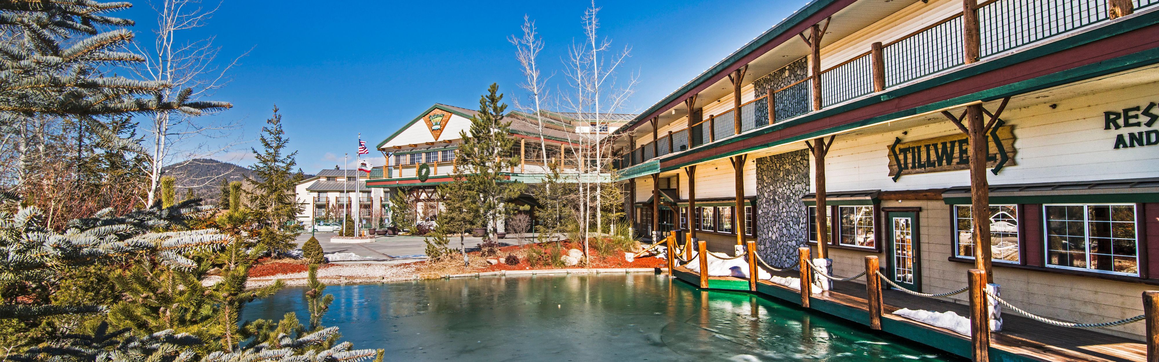 $hotelInfo.mediaDetails.welcomePhotos.primaryPhoto.caption}