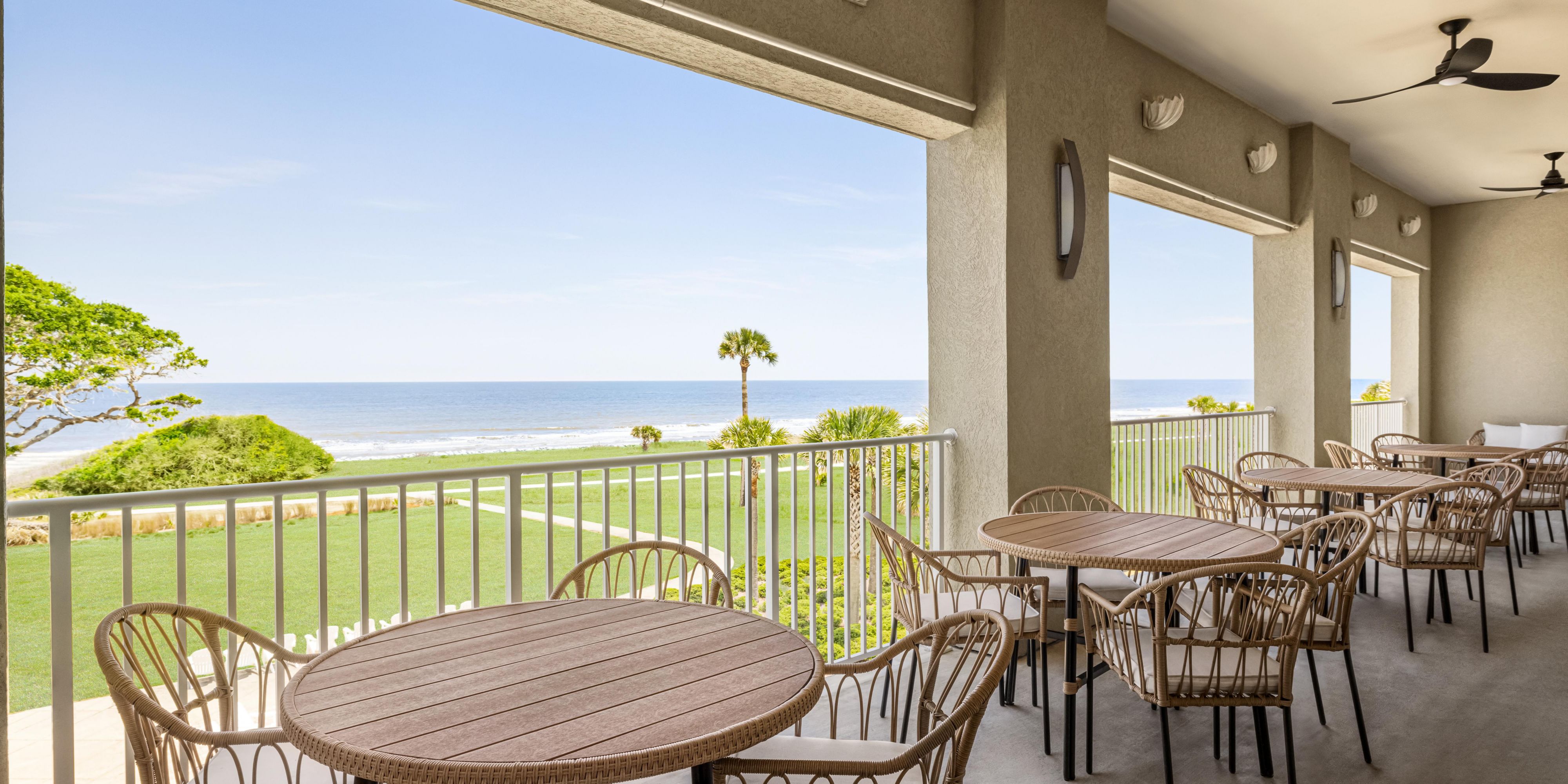 NorthShore Coffee outdoor patio