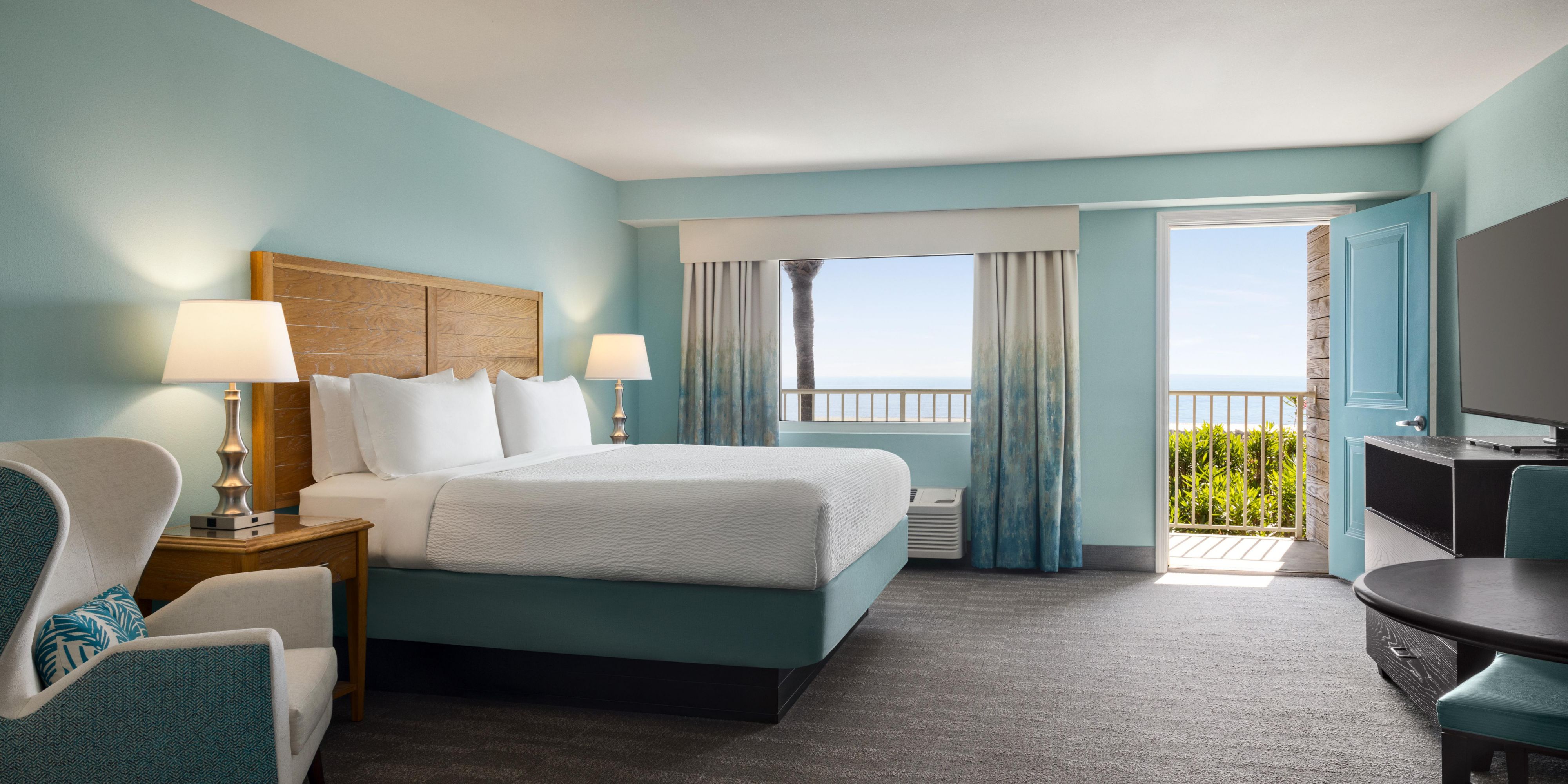 Escape to coastal comfort in our One Bedroom Suites. 