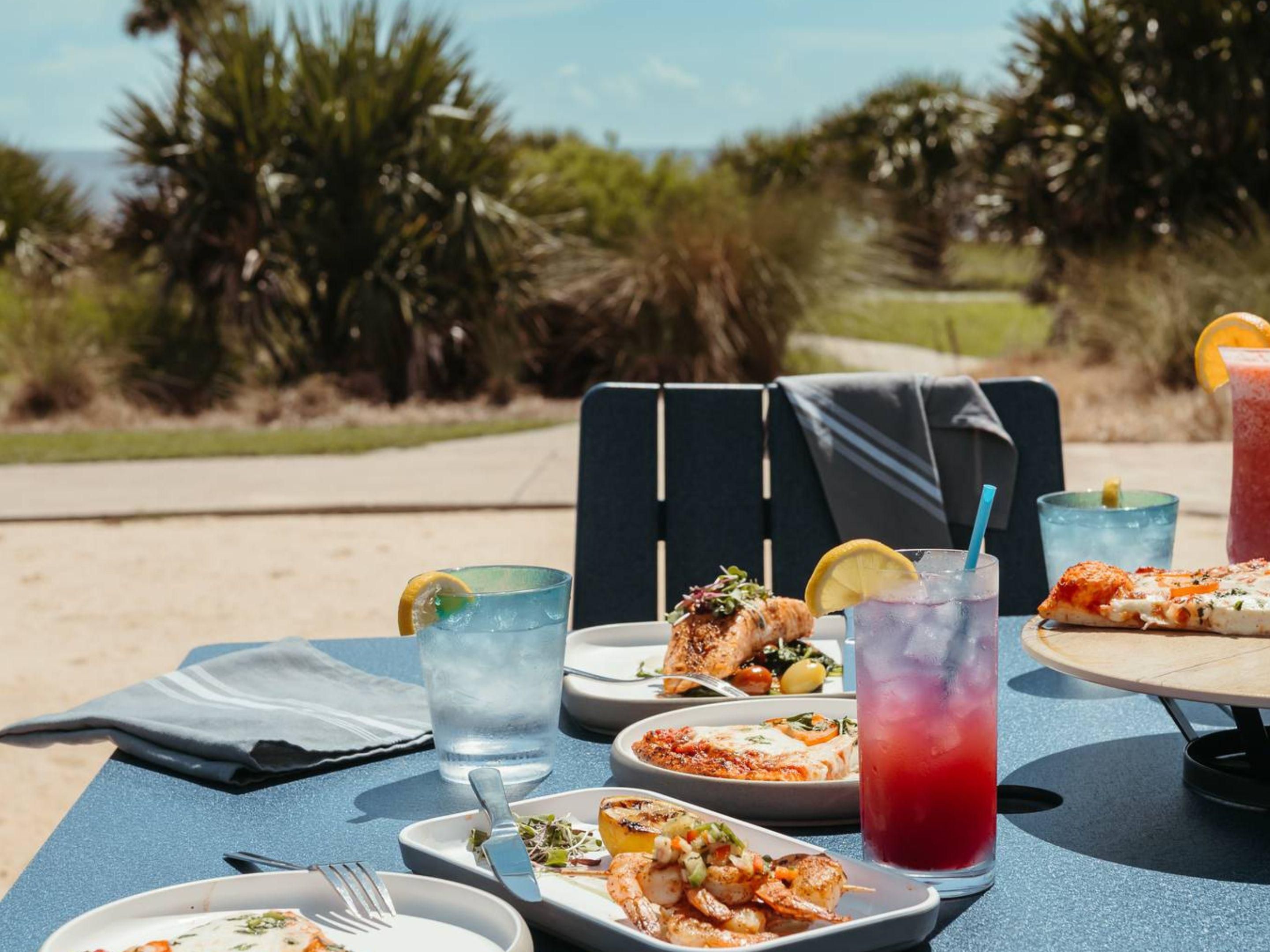 Join us at 24 Coastal Grill for delicious weekly specials! Enjoy Margarita Mondays, Taco Tuesdays, and Locals Thursdays, plus our All Day Happy Hour on Sundays. Indulge in great food and fun daily. Don’t miss out on the best flavors and vibes by the coast!