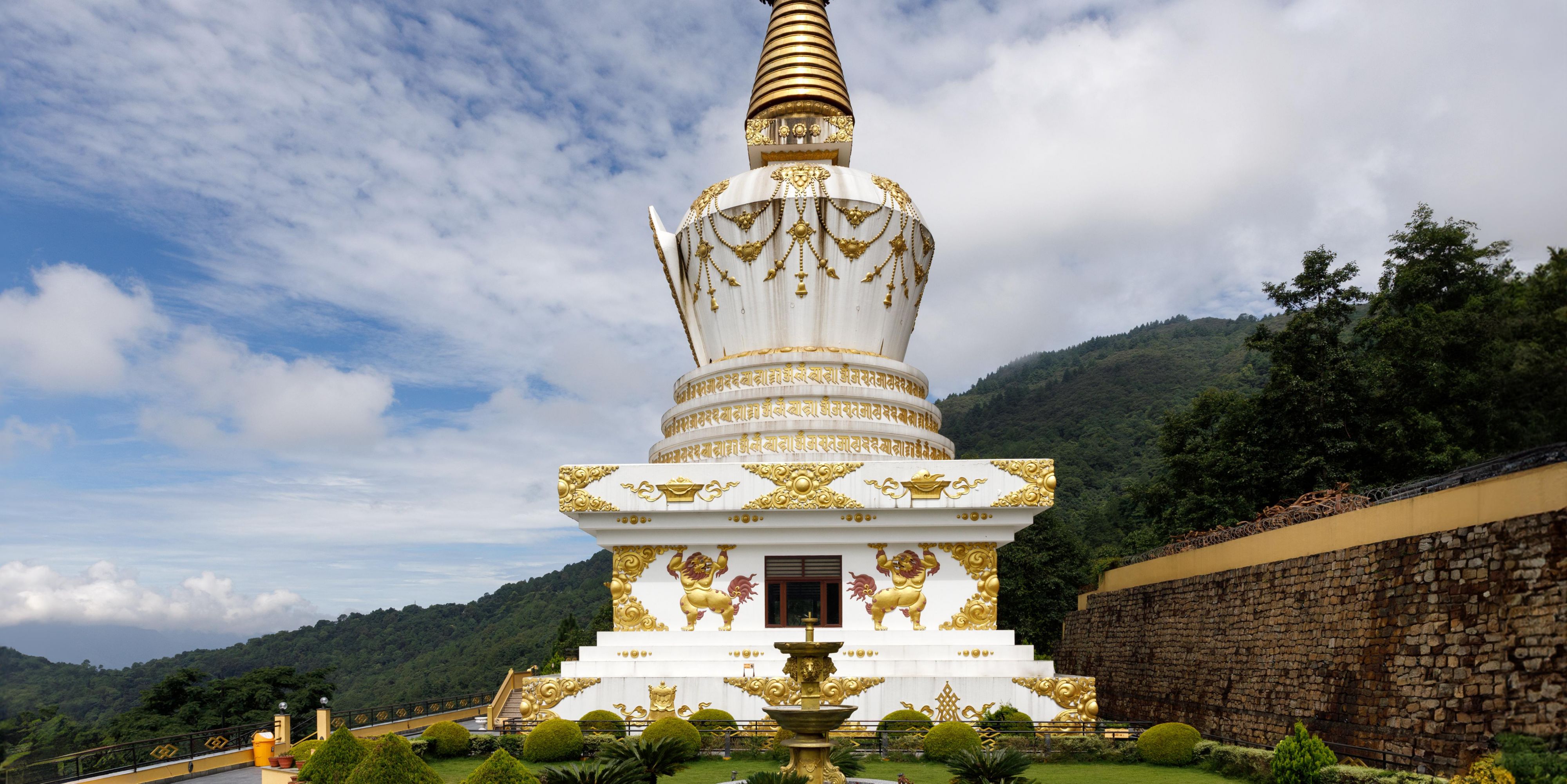 Visit the Jamchen Vijaya Stupa in Kathmandu