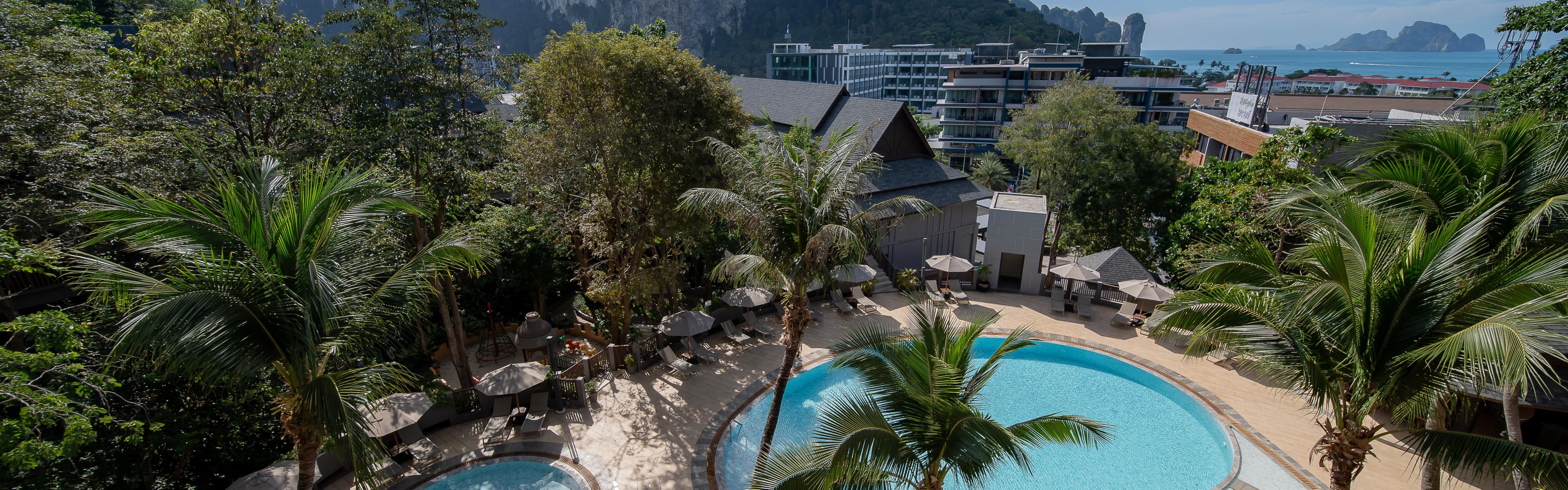 $hotelInfo.mediaDetails.welcomePhotos.primaryPhoto.caption}