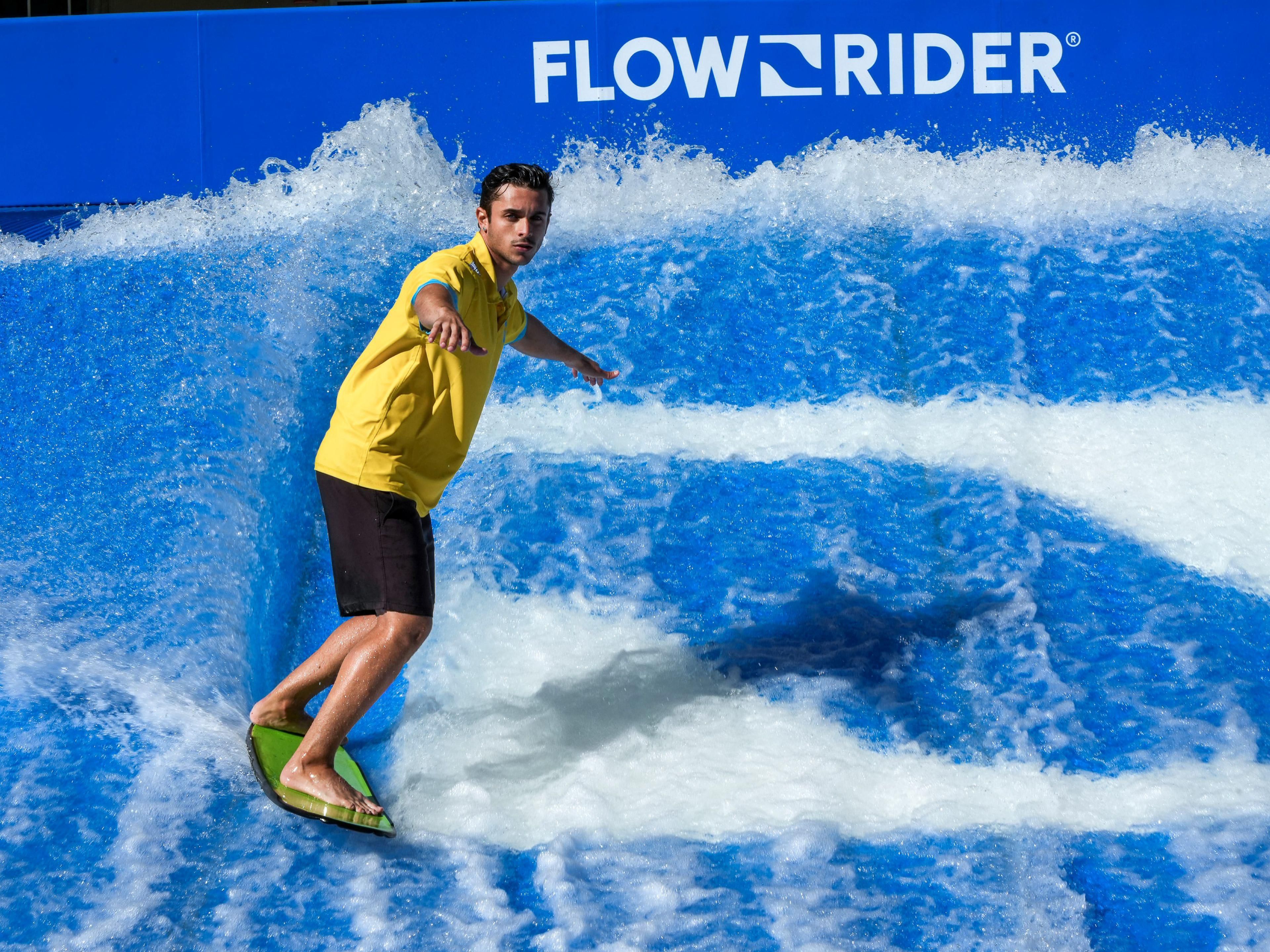 Enjoy our lowest rates and resort fee with accommodations in a family suite. Includes self-parking for one vehicle and a daily breakfast buffet at Lakeside Cafe for two adults and two children under 11. Plus, enjoy unlimited access to Surf & Splash Waterpark, including FlowRider® access.