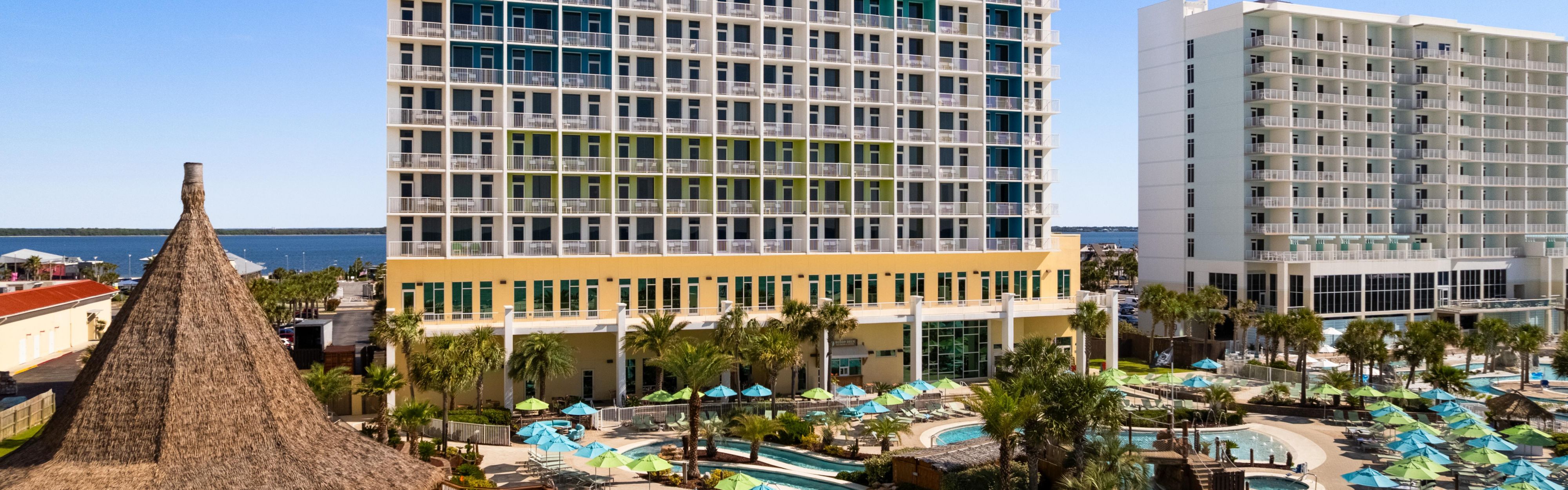 $hotelInfo.mediaDetails.welcomePhotos.primaryPhoto.caption}