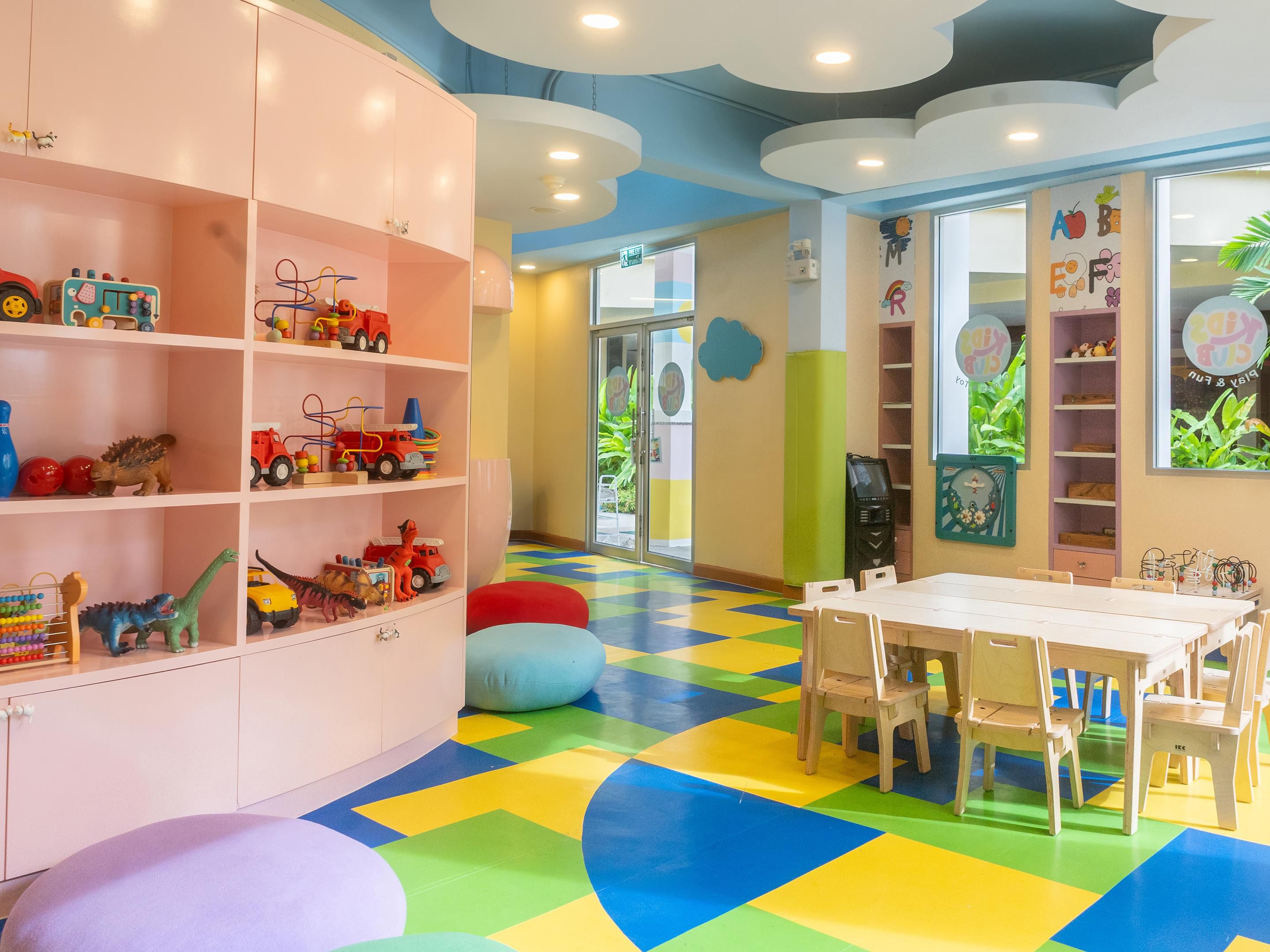 A haven for families, our resort is an ideal retreat where kids stay and eat free. The main wing hosts a dedicated Kids' Pool and Kids' Club, ensuring endless entertainment with wholesome fun and educational activities both in and out of the water. Parents can take advantage of our babysitting and nanny services. Enjoy family fun in Patong!