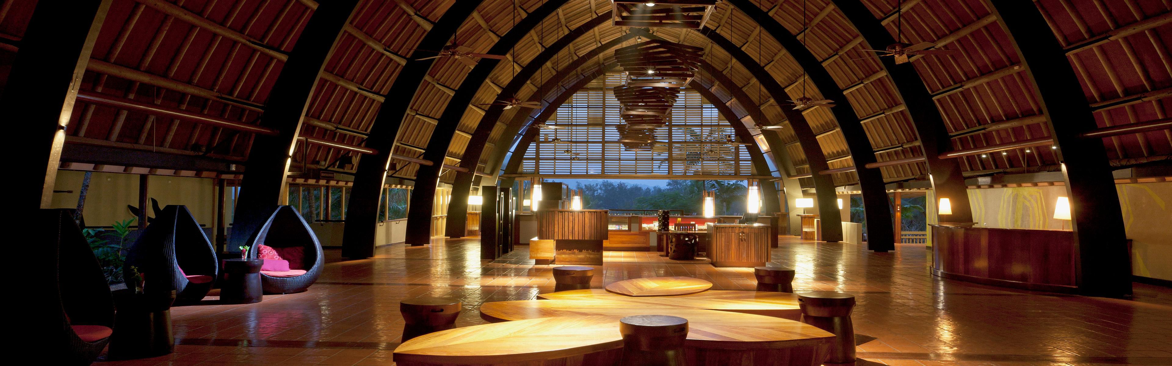 $hotelInfo.mediaDetails.welcomePhotos.primaryPhoto.caption}