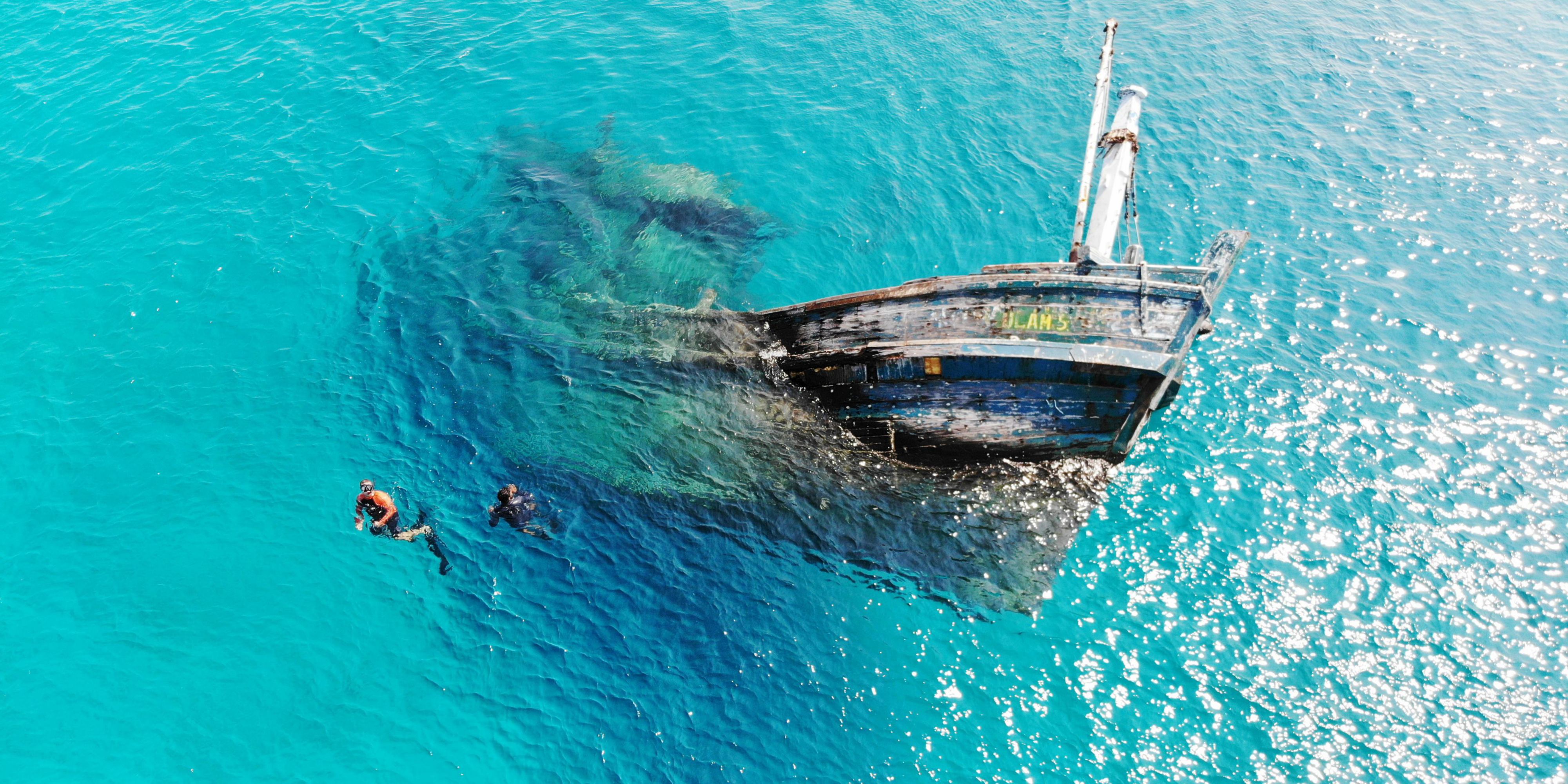Wreck Snorkeling at Holiday Inn Resort Kandooma Maldives