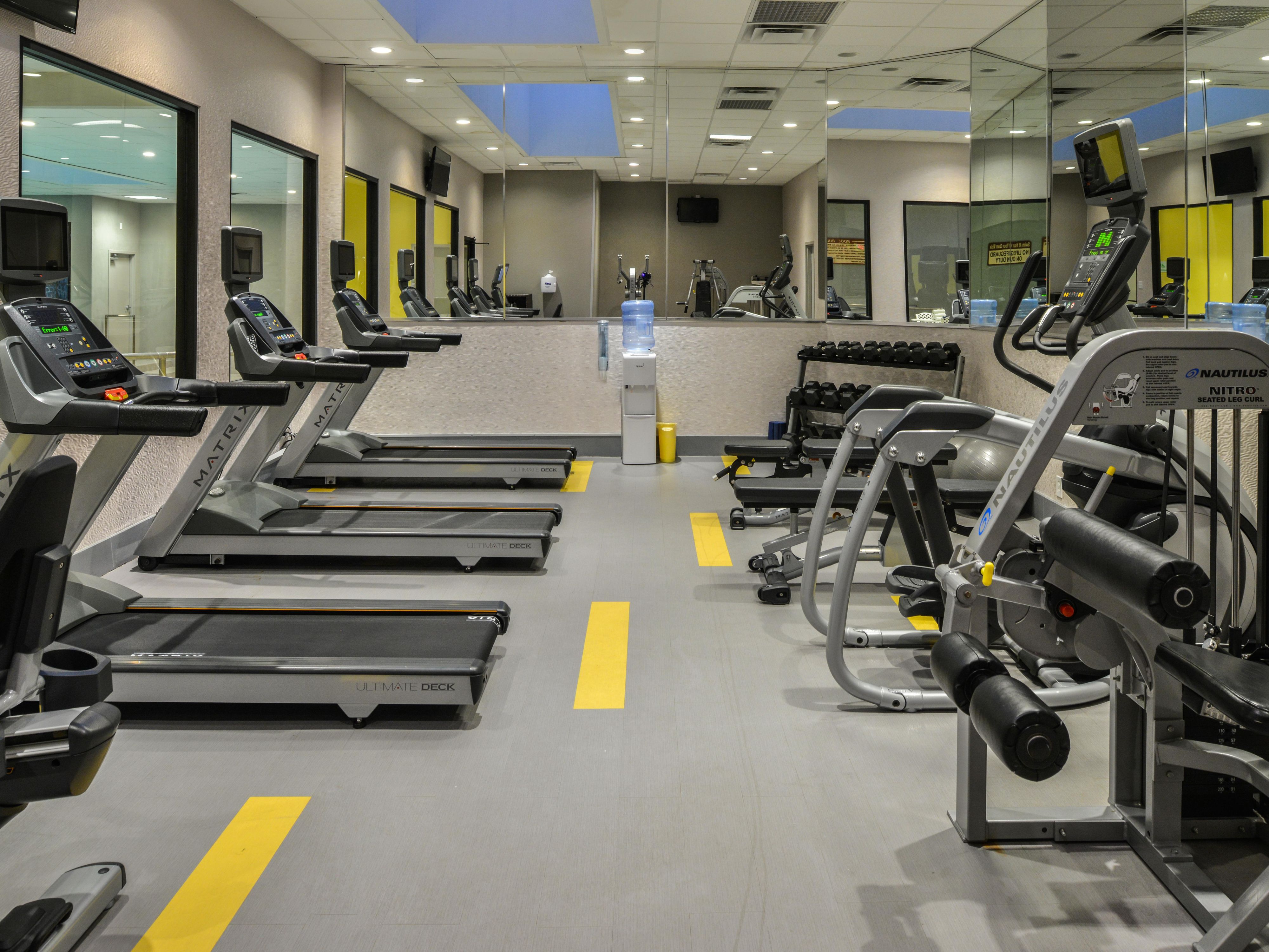 Enjoy a seamless stay with amenities designed for comfort and convenience. Stay active in our 24-hour Fitness Center, unwind in our indoor and outdoor pools, and take advantage of free Wi-Fi, on-site parking, and local shuttle service. Enjoy dining at 1655 Bar & Grill, where kids under 12 eat free. We feature perks to make your stay extra special.