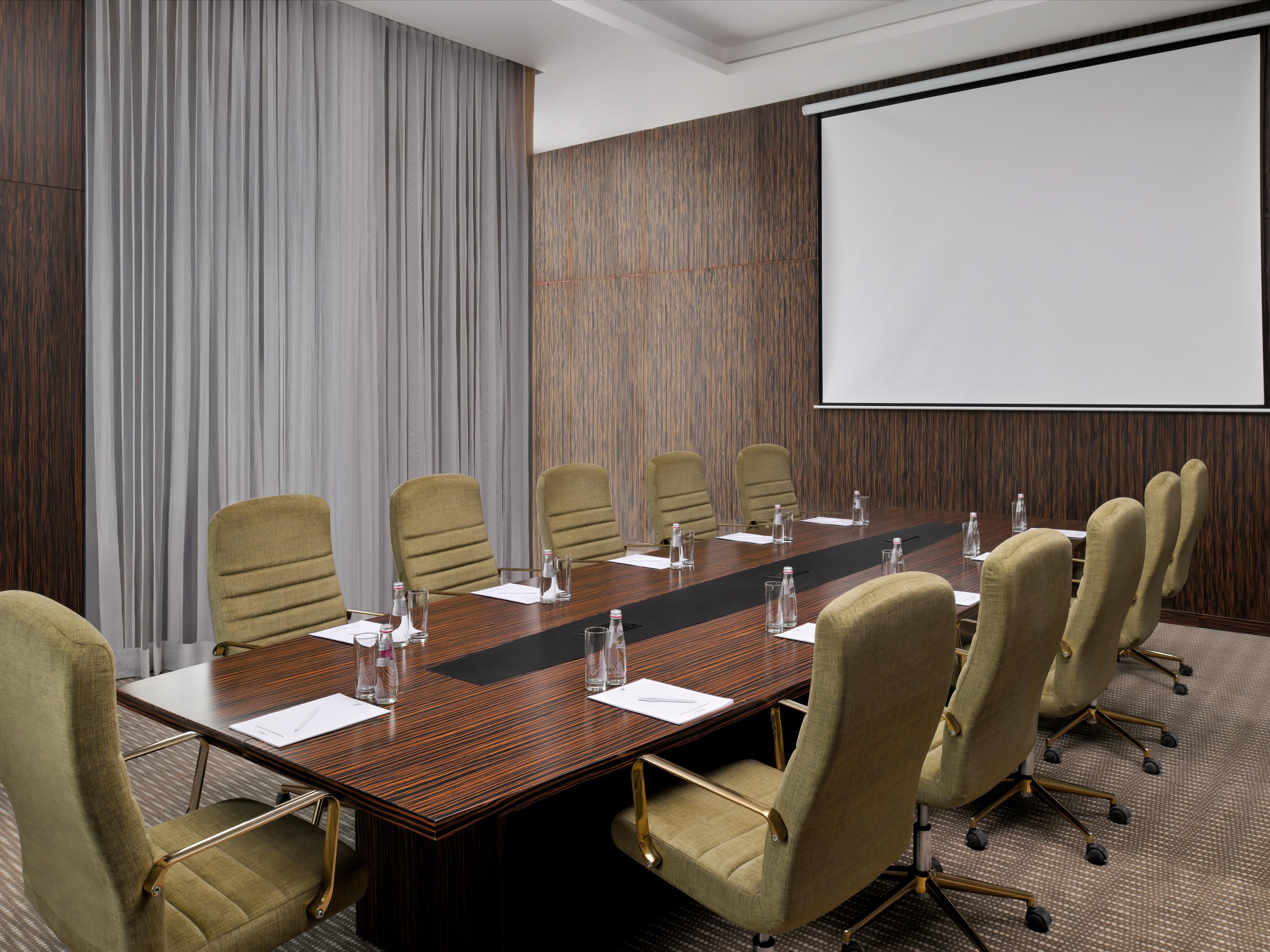 Plan your next event at Holiday Inn Riyadh Al Malaz, featuring a spacious, modern ballroom equipped with state-of-the-art audiovisual technology, and flexible seating arrangements, making it ideal for hosting seminars, conferences, or workshops. Our dedicated events team will customise every detail to suit your needs, ensuring seamless events.