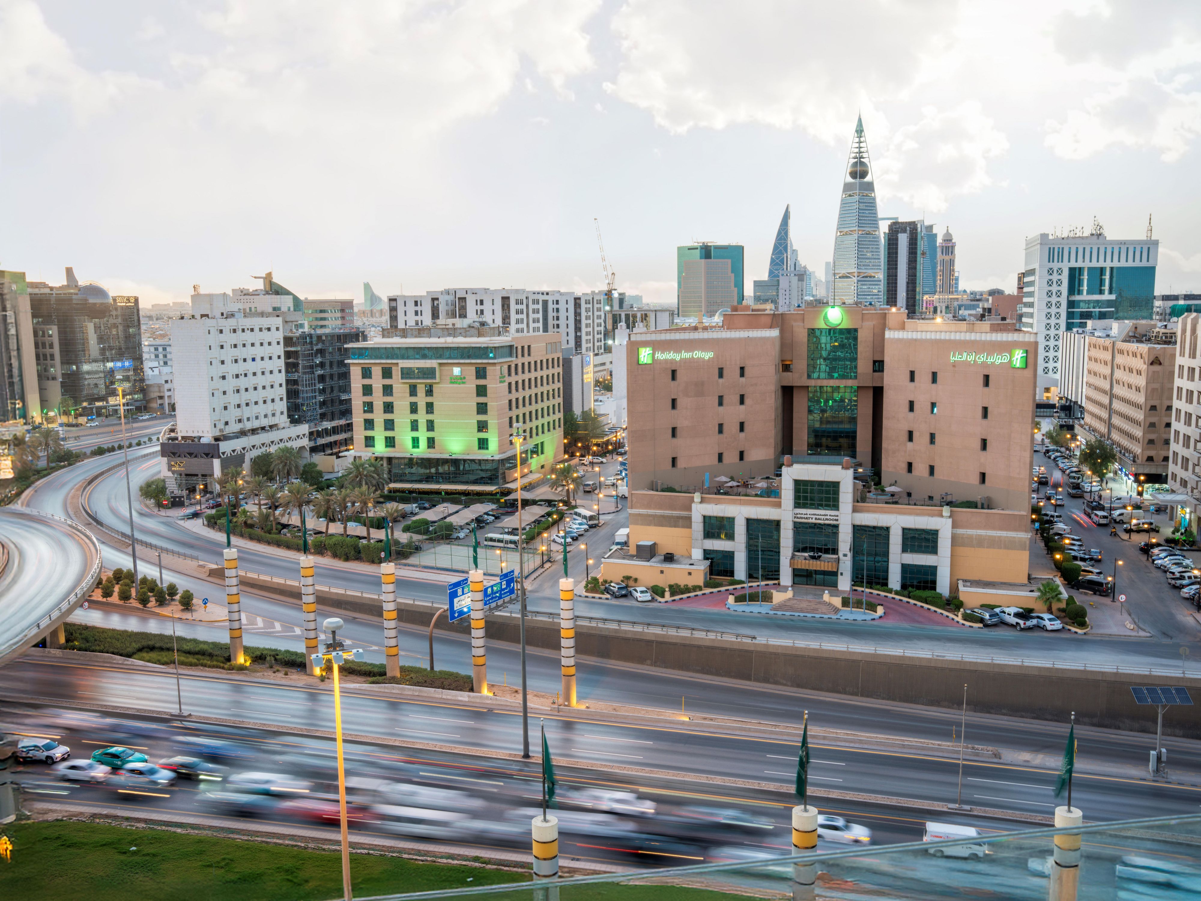 Hotel Exterior and Surrounding