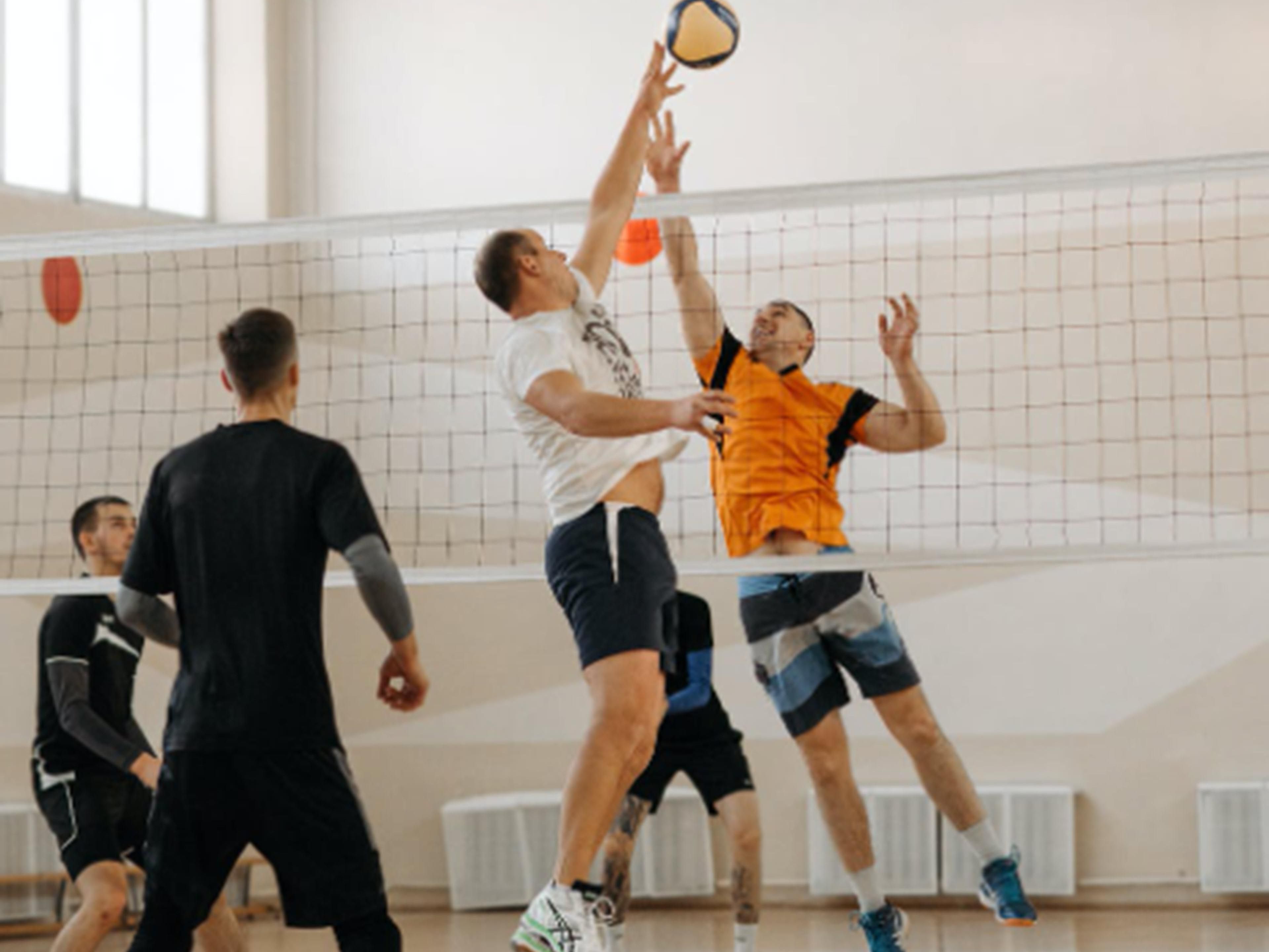 Take advantage of our double Queen bedrooms and pull-out sofa beds in King Executive rooms. Conveniently located 1.8 miles from A5 Volleyball Club on Alpharetta Hwy and near GA400 to get you closer to the major parks in the Roswell, Alpharetta, and Cumming areas. 