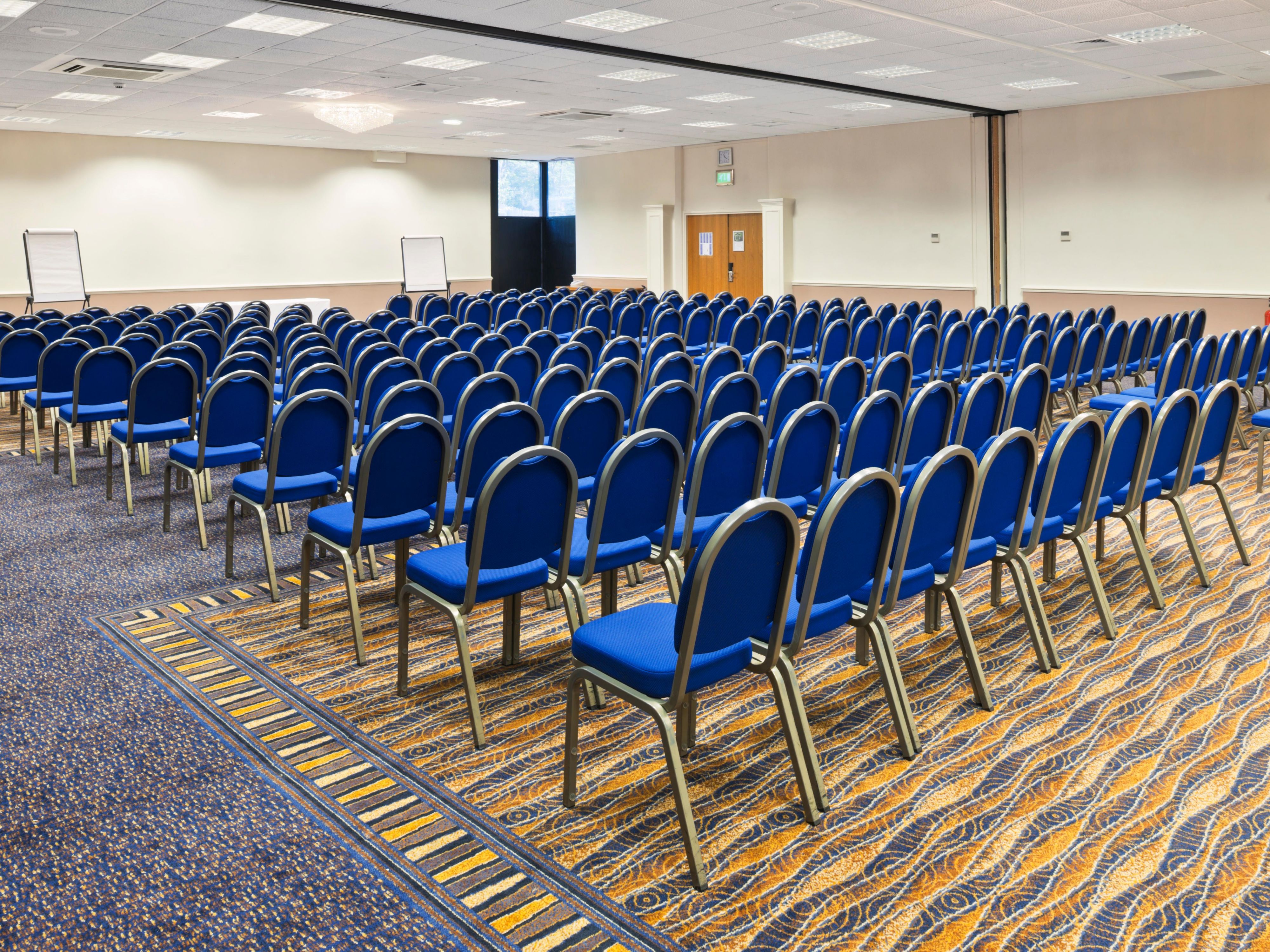 The perfect balance of value and premium service, in 2026 make the most of our DDR Lite rate only £26 per person. Including everything you need for a productive day: room hire, modern facilities, a tasty lunch, and tea and coffee. Plus, all delegates will receive a 1-day pass to our on-site You Fit leisure club.

Quote DDRLITE when booking.