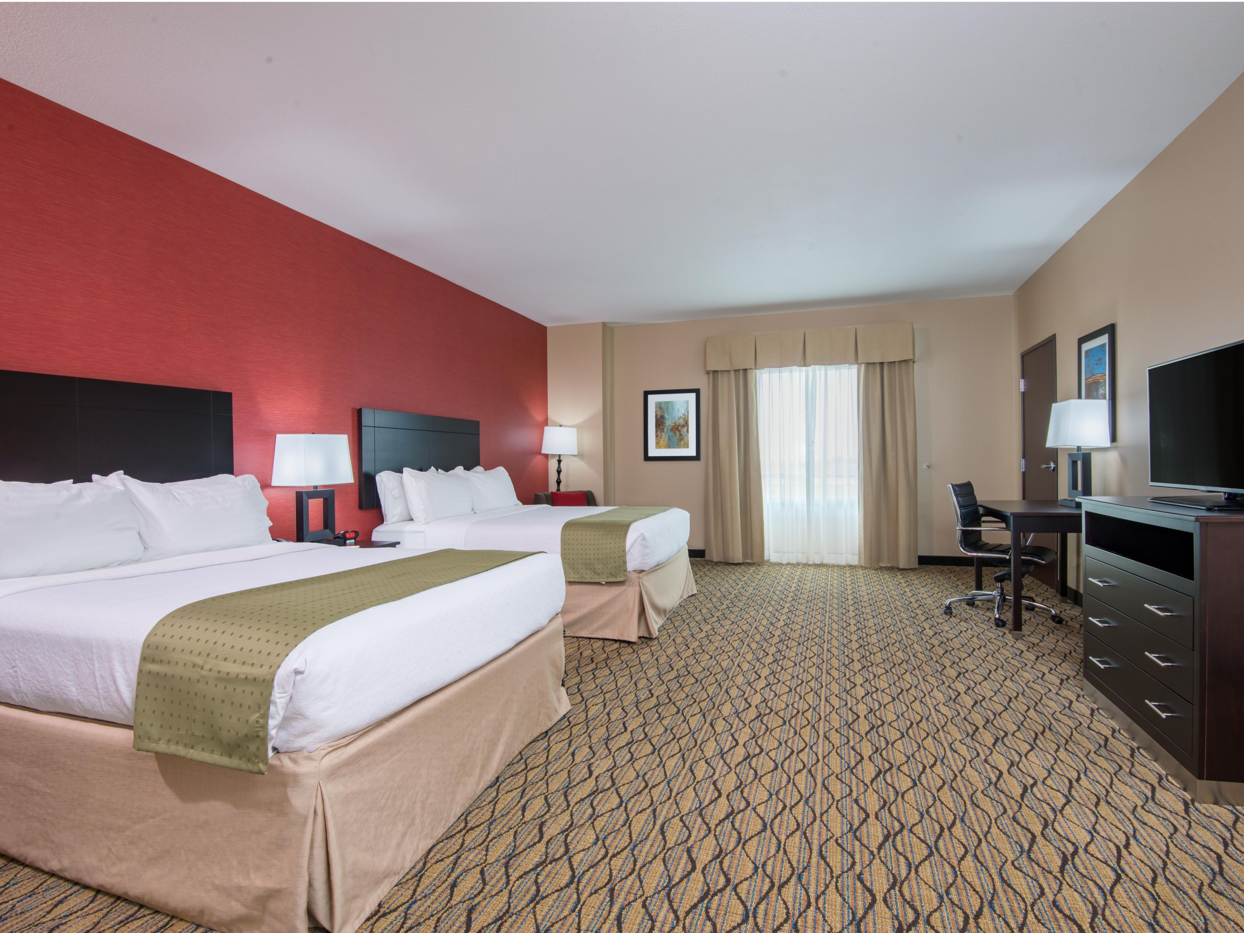 ADA/Handicapped accessible Two Queen Guest Room