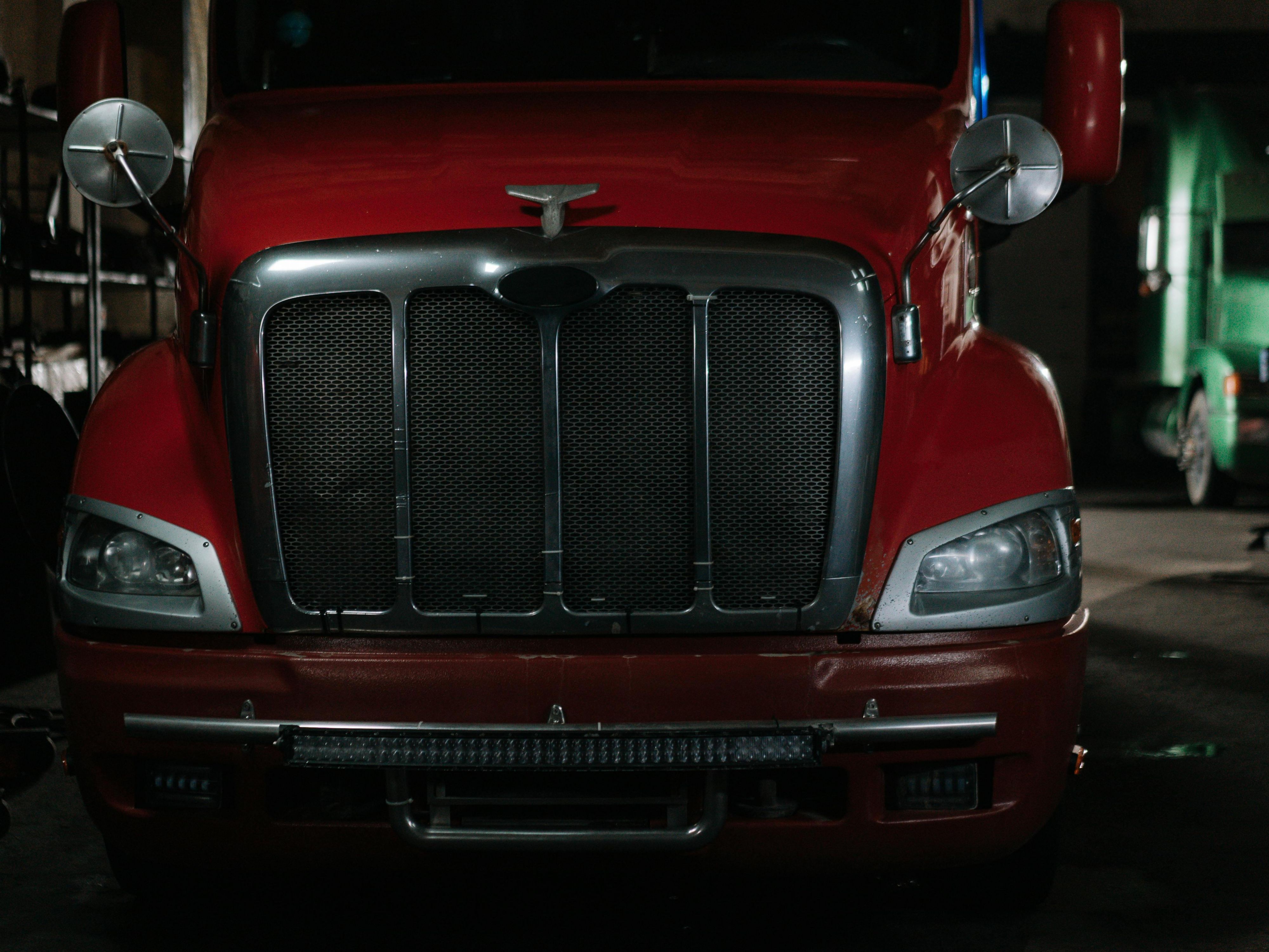 As a truck-driver-friendly hotel, we offer ample parking for larger trucks. To ensure a space is reserved for you upon arrival, please give us a call before you get here!