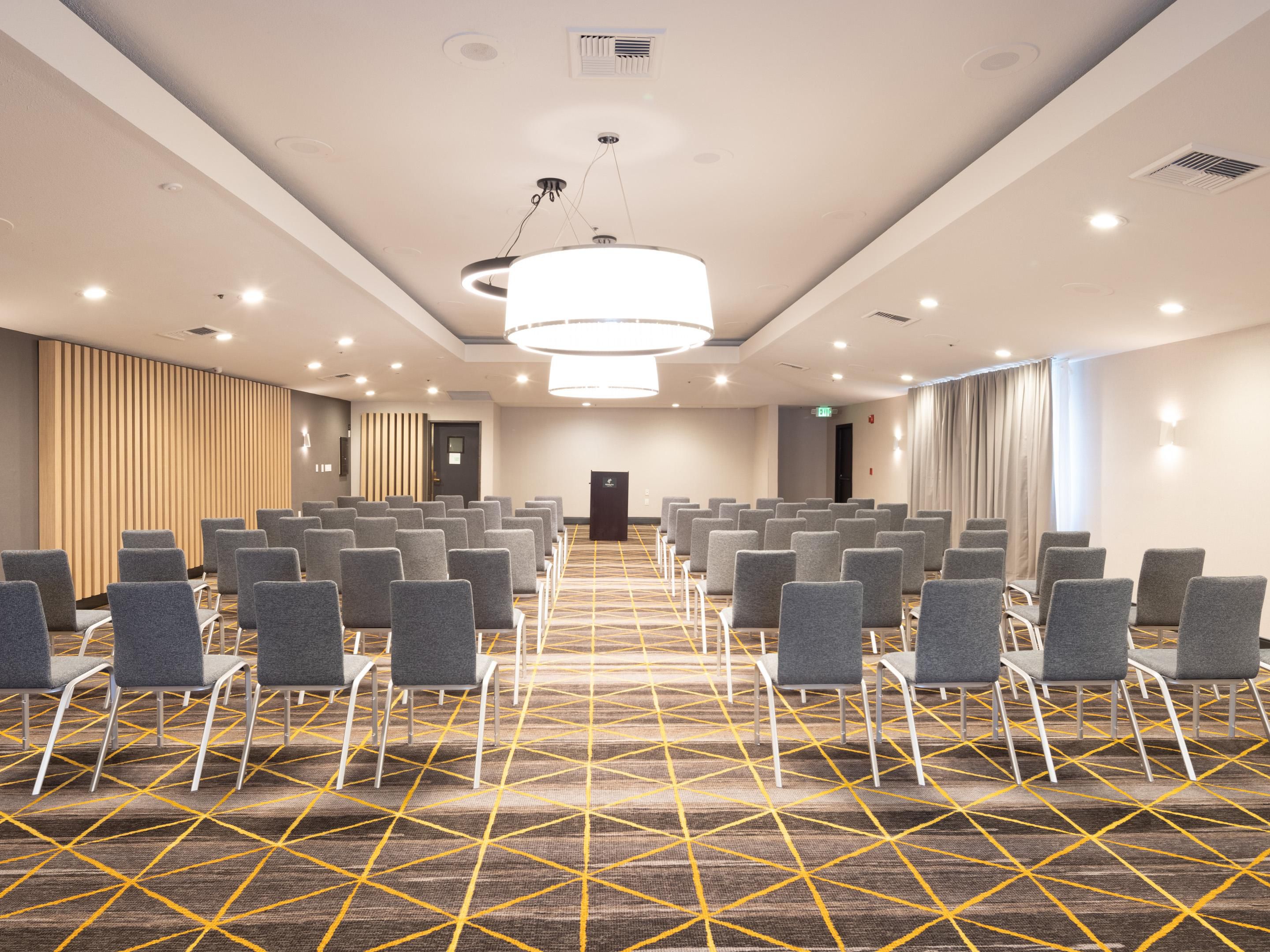 Plan your next meeting or special occasion in our Versatile Event Space. Our hotel offers a variety of meeting and event rooms, all conveniently located on the ground floor, ensuring easy access for your guests. Whether it's a corporate meeting, a training session, or a social gathering, our flexible spaces can be configured to suit your needs.