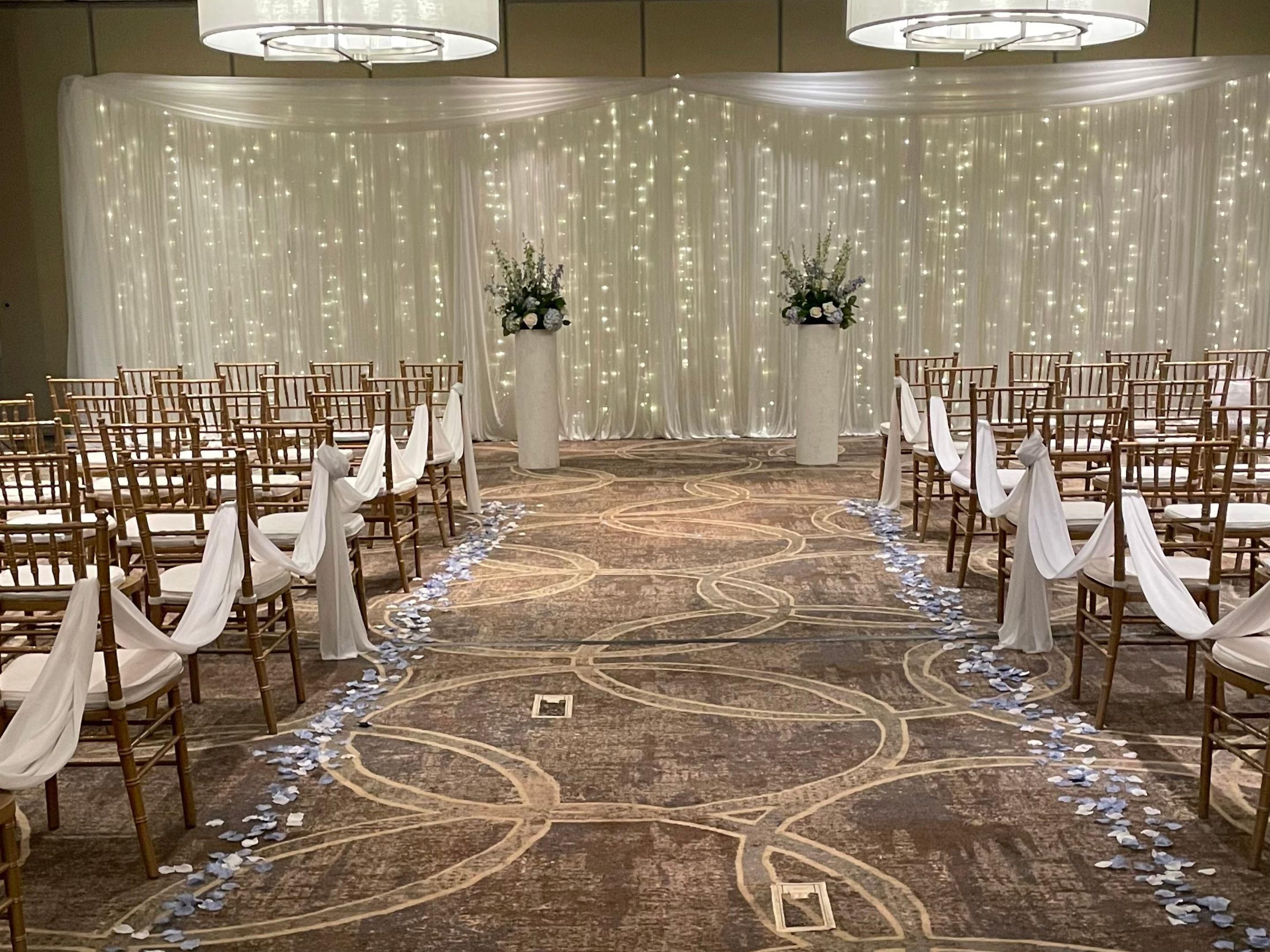 For over 50 years, the Holiday Inn Saratoga Springs has been trusted as the home of beautiful weddings filled with special memories. We have the ideal location for your special day, be it an intimate ceremony or a large event, and our professional planning services set us apart as a premier wedding venue.
