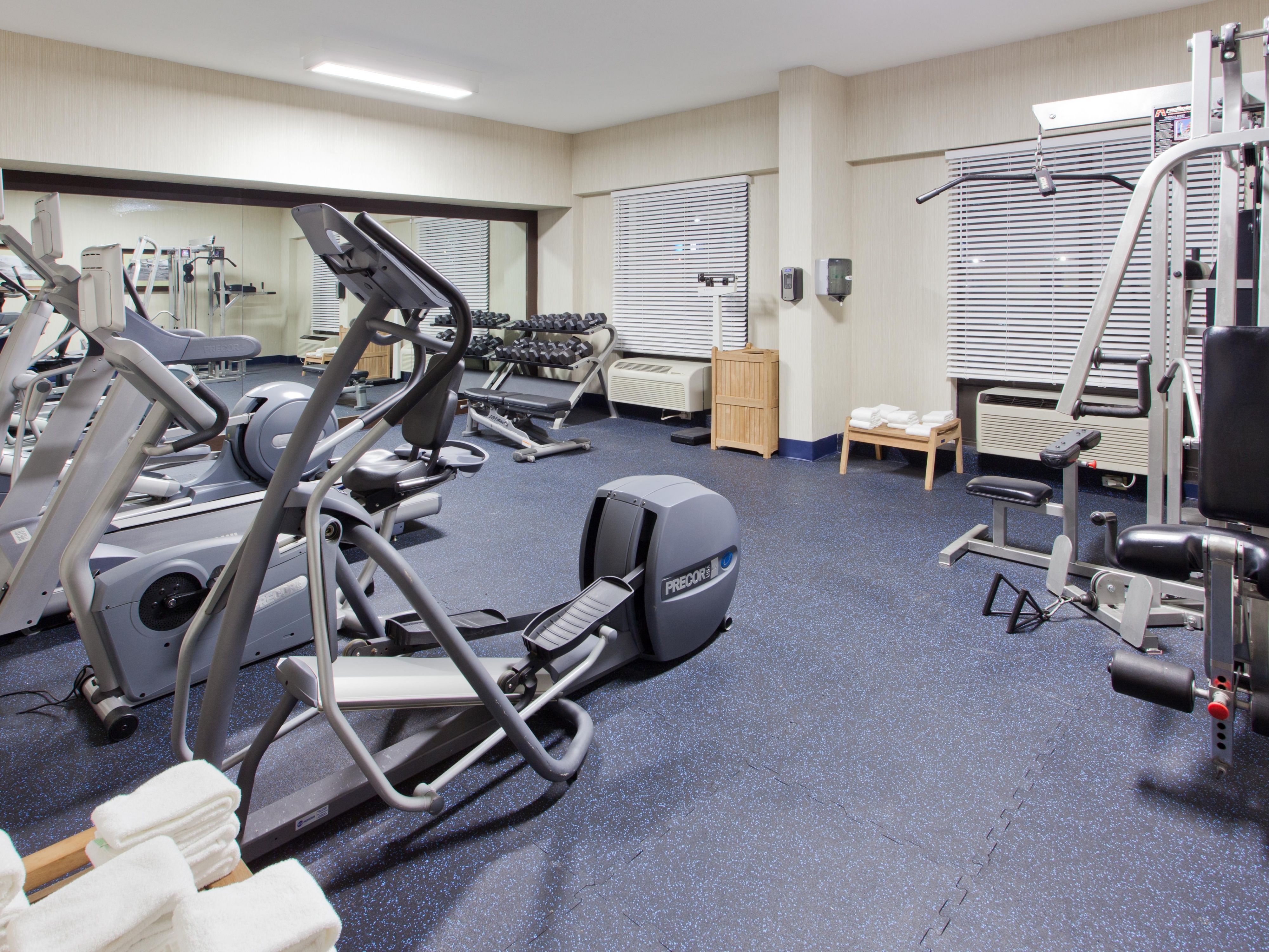 Enjoy perks at every turn at our hotel in Shreveport, LA, with a pool. Take a dip, get energized in our Fitness Center, and stay productive in our Business Center. From our on-site restaurant to the sports bar with video poker, free parking, a free local shuttle, and free Wi-Fi, we go the extra mile to provide an exceptional stay.