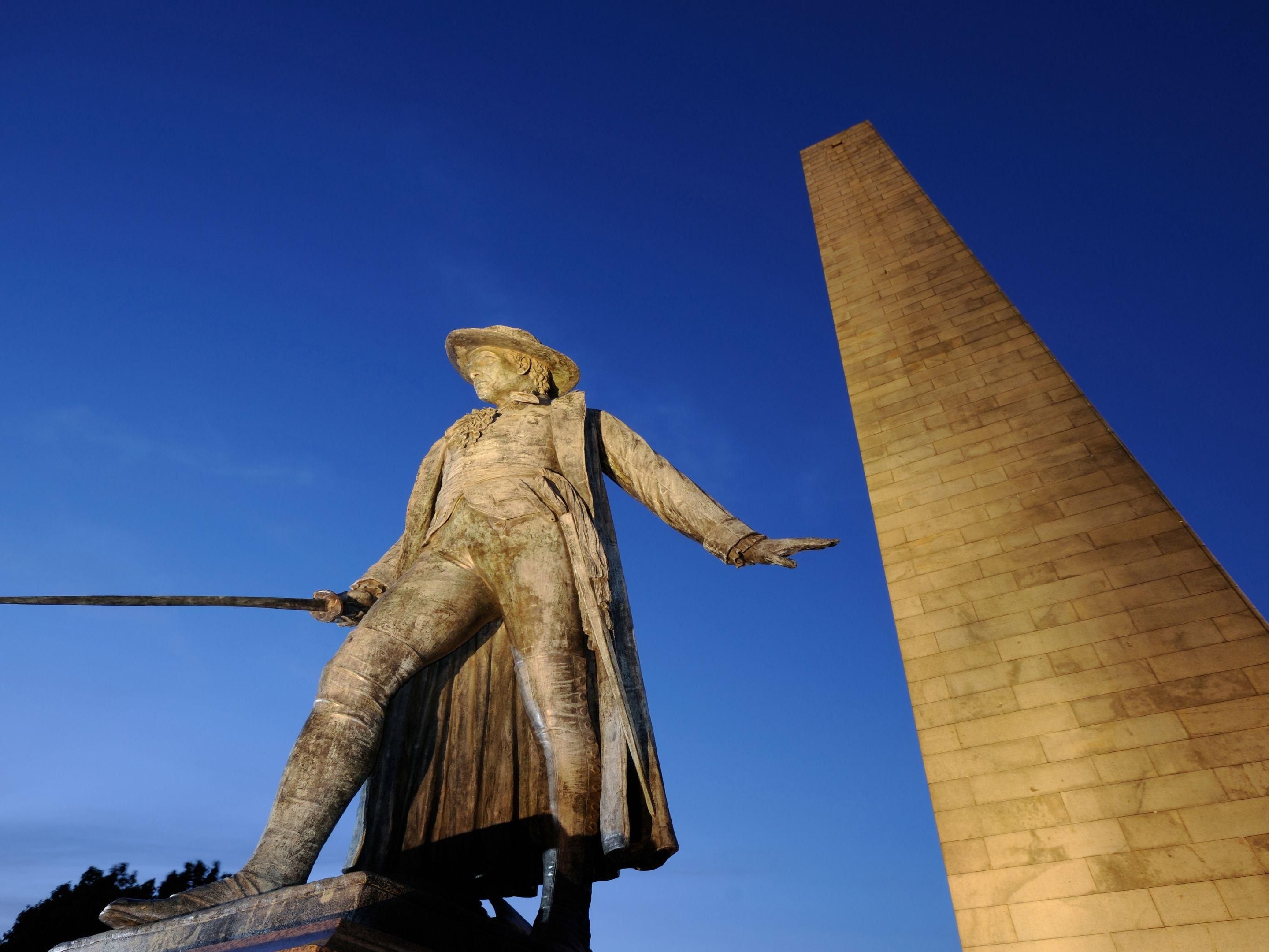 Join the year-long celebration of Massachusetts 250 at our hotel near the Freedom Trail! Experience parades, art exhibits, and historical reenactments that honor the Bay State's vibrant heritage. Enjoy community festivals and delicious local bites as you explore the rich culture and innovation that make Massachusetts special. 