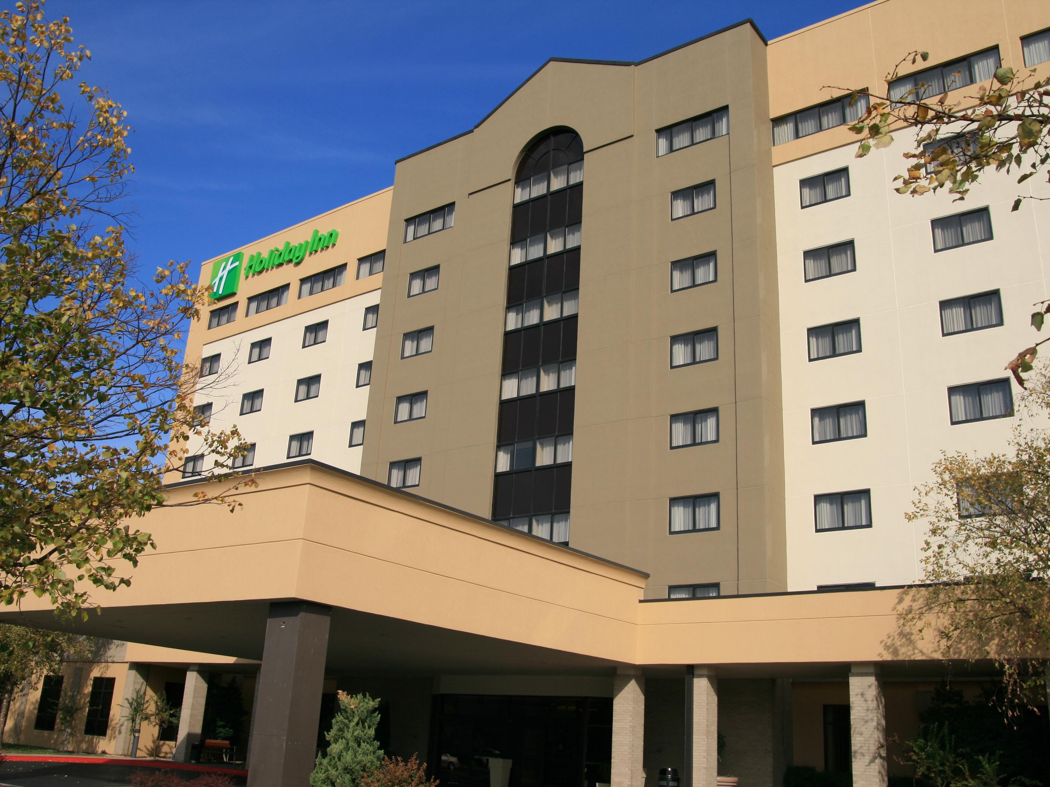 Welcome To The Holiday Inn Springdale/Fayetteville Area Hotel