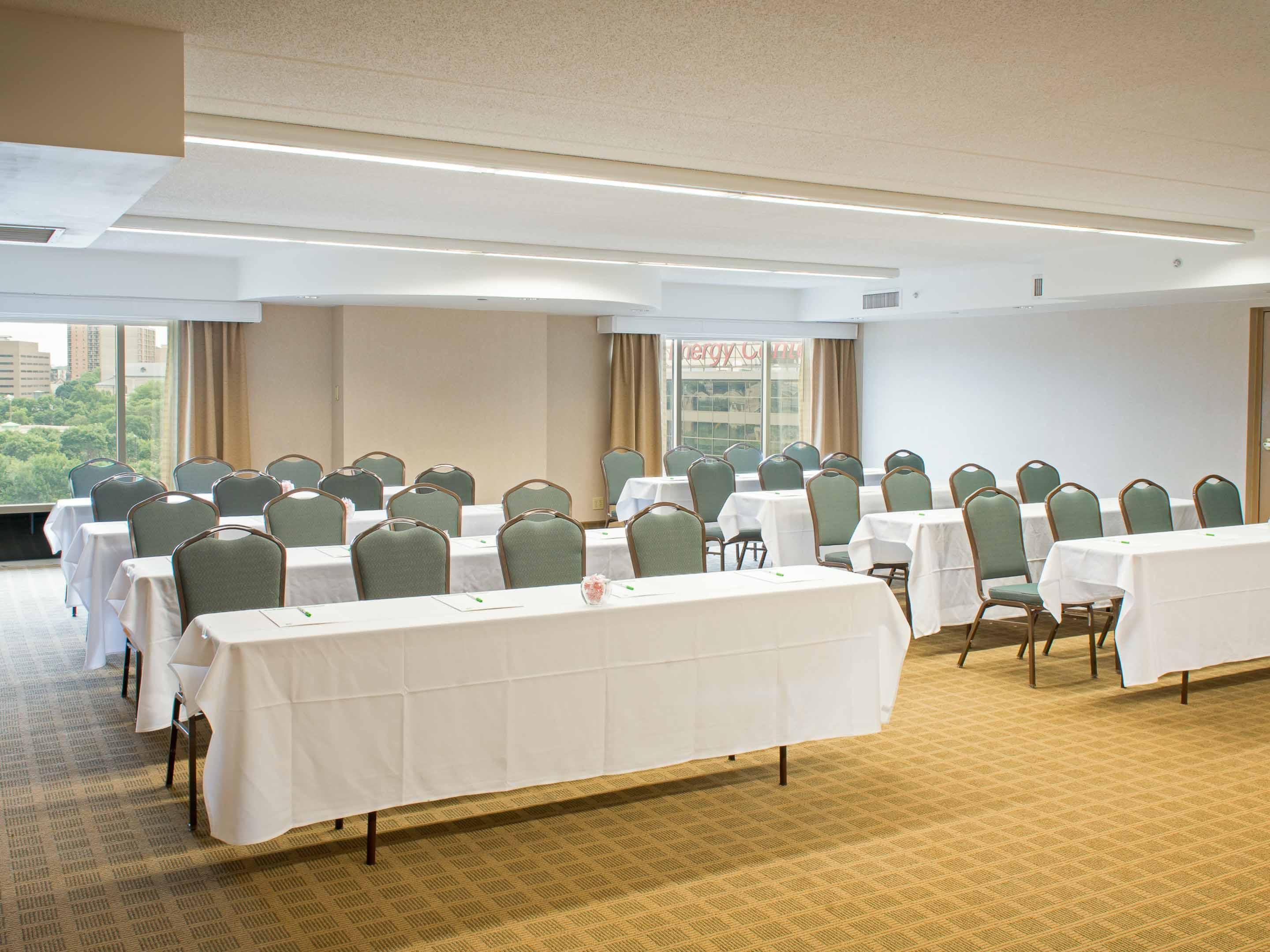 Host your next event in one of our five versatile meeting rooms which can accommodate anything from small gatherings to large conferences. Each room is equipped with audiovisual technology and customizable layout options to suit your specific needs, backed by our professional event planning services.