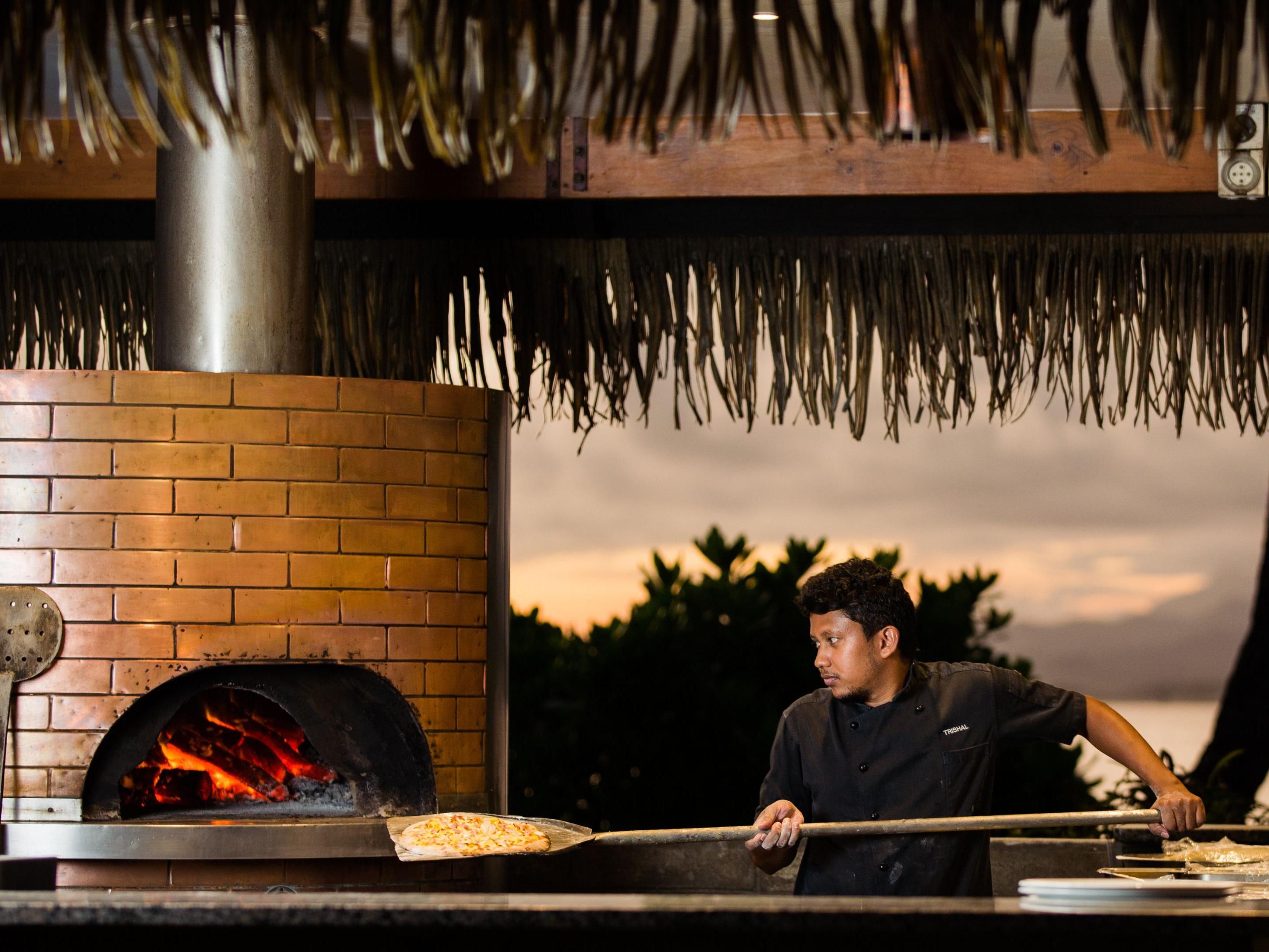 Suva's finest wood-fired oven pizzas, boasting delectable toppings of your choice, all while relishing the mesmerizing Suva waterfront views. Crafted to perfection, our pizzas guarantee a culinary experience tailored to your preferences. Succulent flavors, scenic ambiance—truly a slice of heaven in Suva.