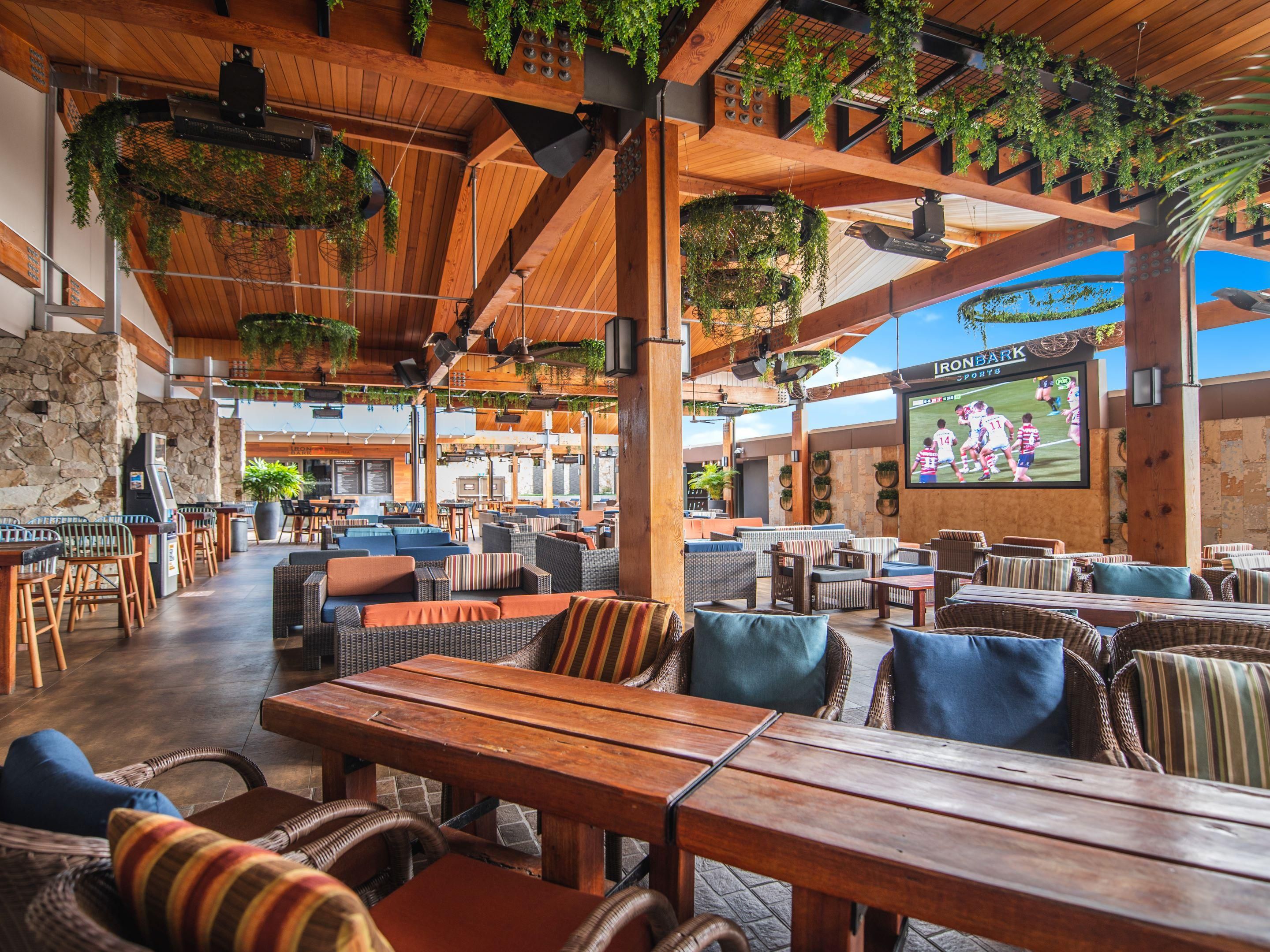 Known for its wow factor, the Ironbark Terrace is Western Sydney’s premier outdoor venue. Unwind with craft beer, chilled wine, or signature cocktails. Celebrate any occasion with family and friends or watch your favourite sporting events on the big screen. Enjoy an unforgettable evening in a setting that is second to none.