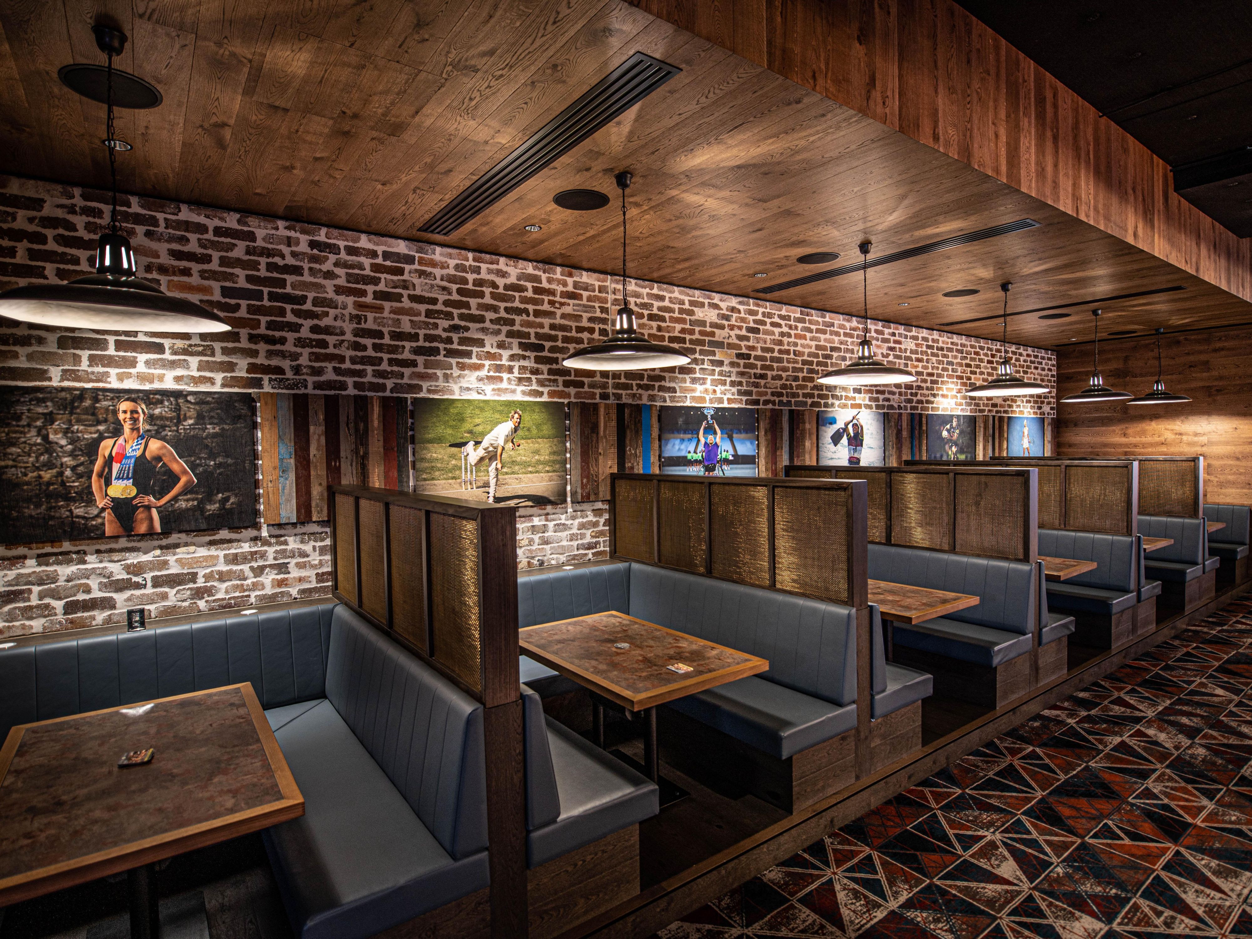 Experience unparalleled sports viewing at one of Sydney’s best sports bars! With multiple big screens, Saints Sports is the place to catch every big game, race, fight, or match. Pair the thrill of the game with 18 beers on tap, wine on tap, signature cocktails and classic American sports bar food.