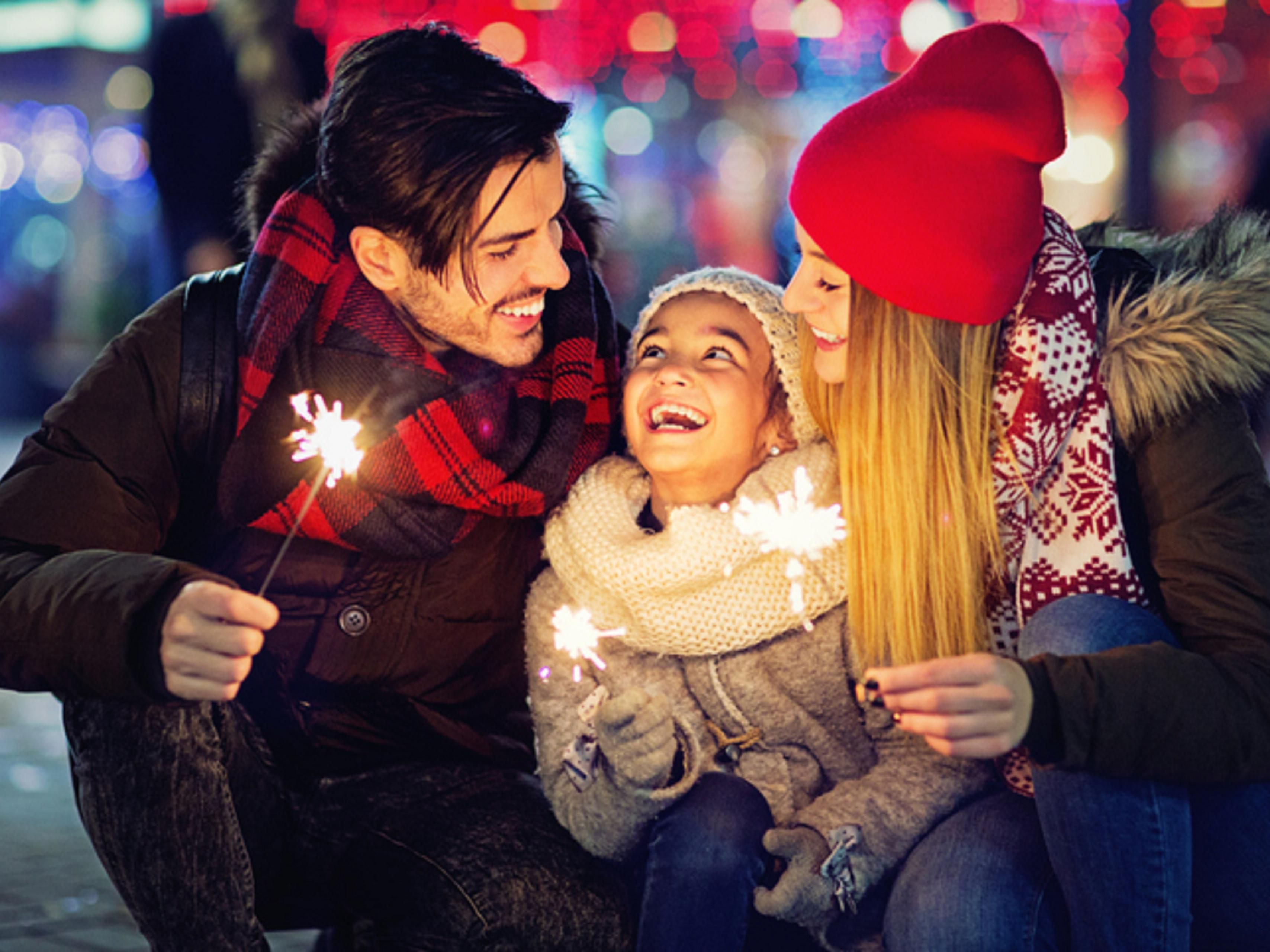 This Winter, treat yourself to a magnificent stay at Holiday Inn Toronto Airport East and step into the world of holiday fun at Canada's Wonderland WinterFest, where the park is transformed into a winter wonderland with millions of lights, live shows, rides and holiday food. Book your family getaway today!