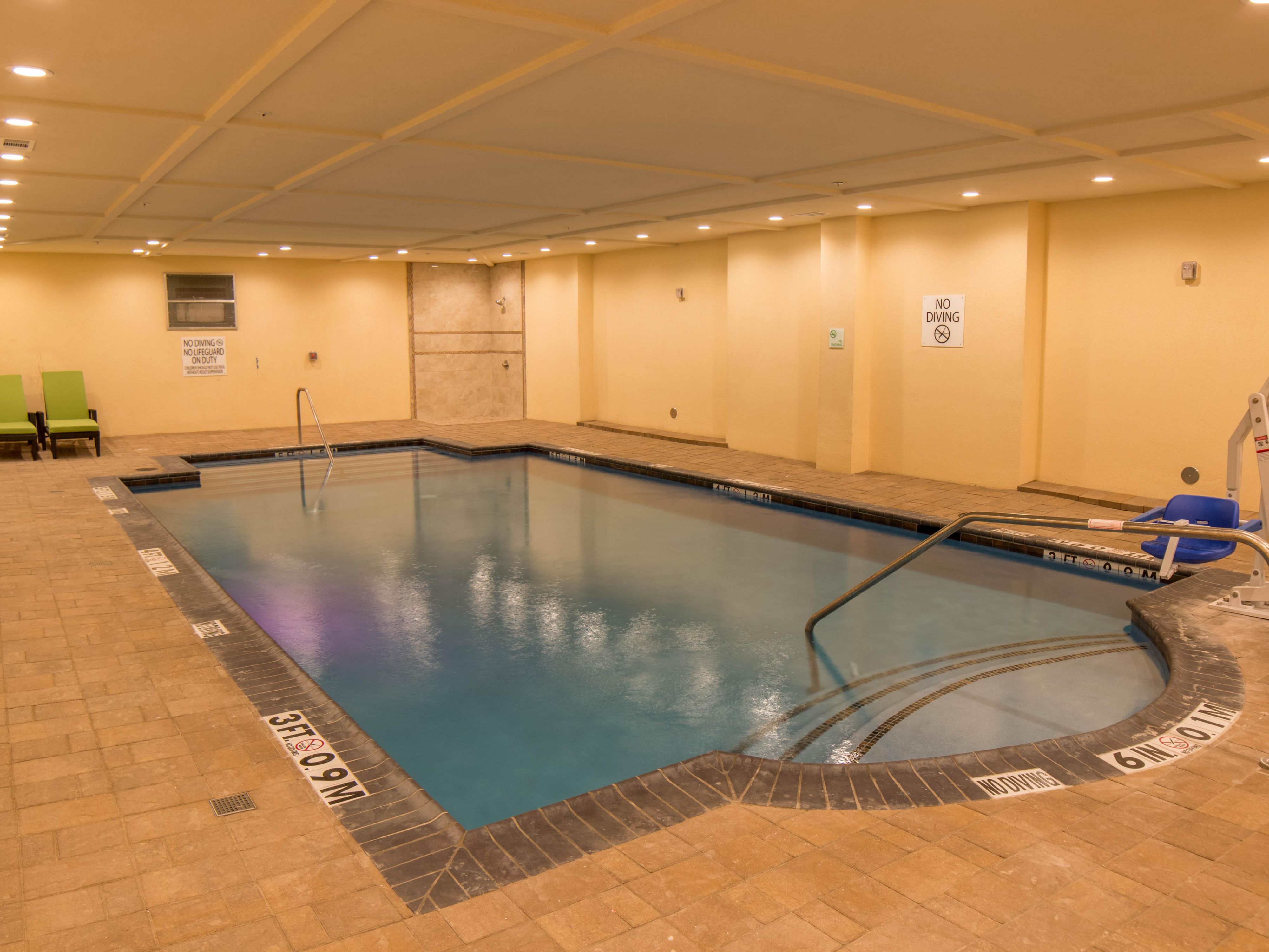 Whether you like to start each morning with invigorating laps, make a mid-afternoon splash, or unwind after a long day with a leisurely evening swim, our indoor pool is the perfect place for both relaxation and recreation. Open from 8:00am – 10:00pm daily.

