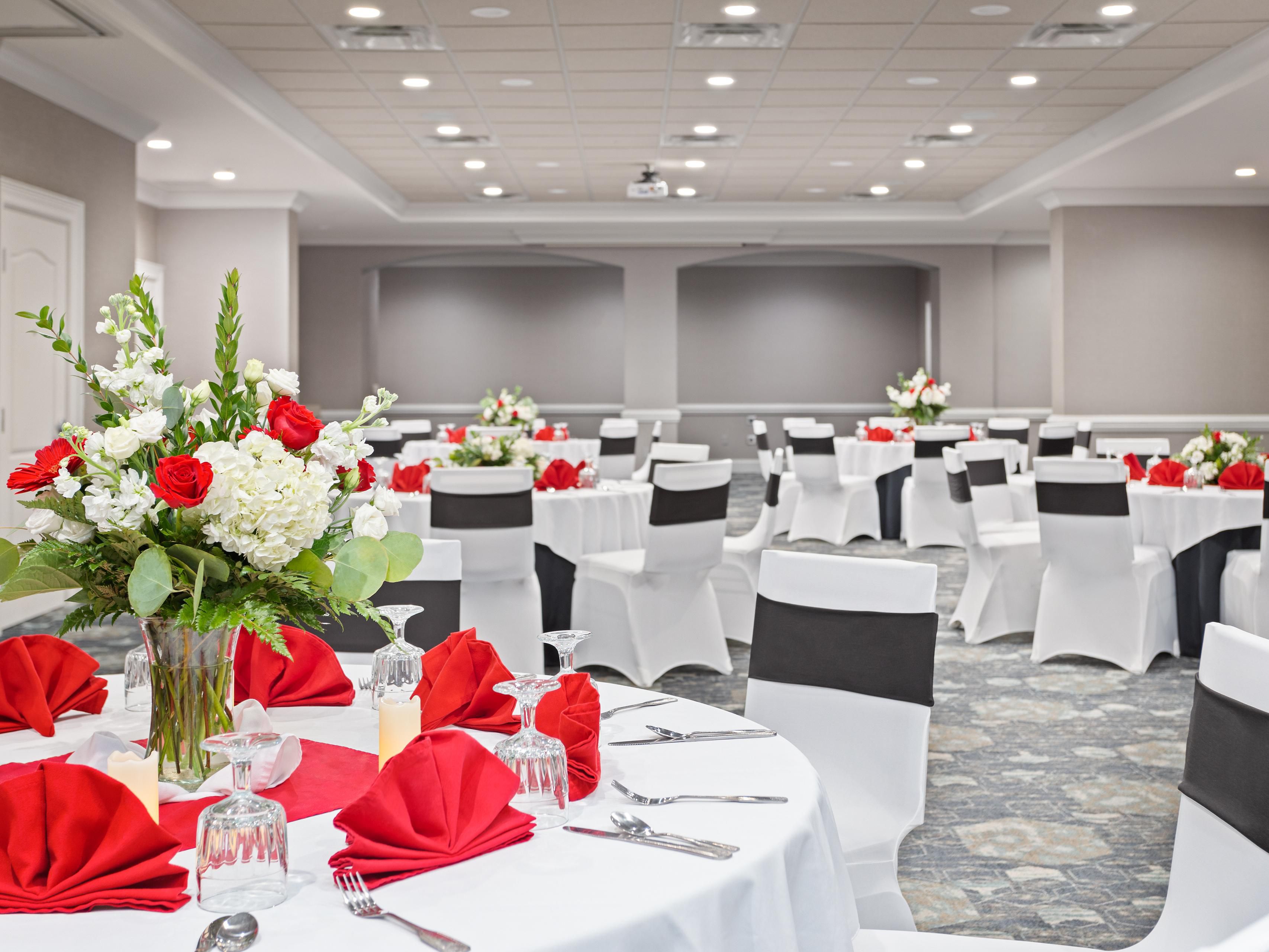 Our hotel has 2,535 inside meeting space and 7,200 outdoor space on the Palm Terrace. Call the hotel directly to book your event.