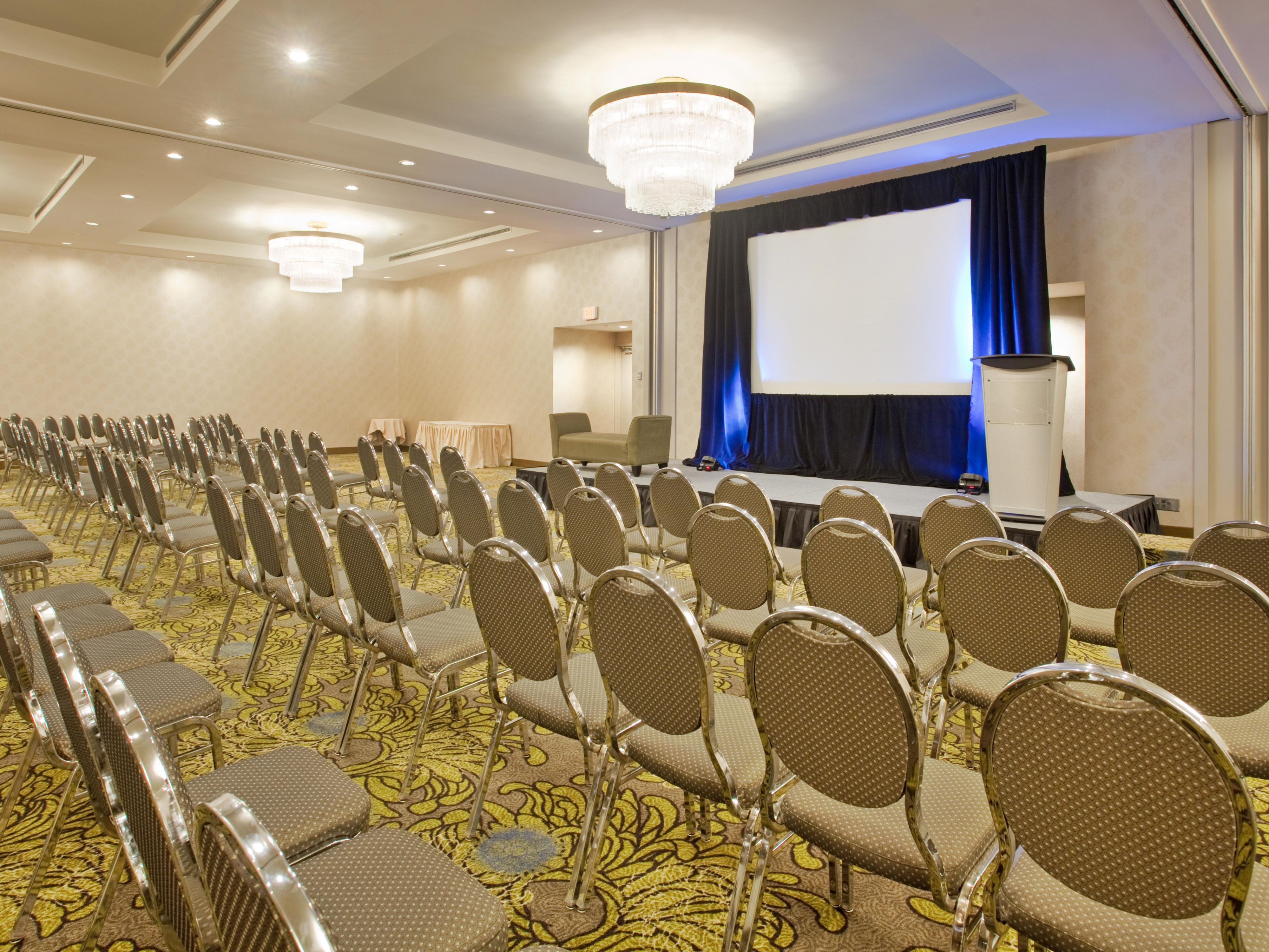 More than 5,600 square feet of flexible space awaits. From corporate meetings, social events, weddings and everything in between, we have the space and the knowledge to help you plan your next big (or small) event.