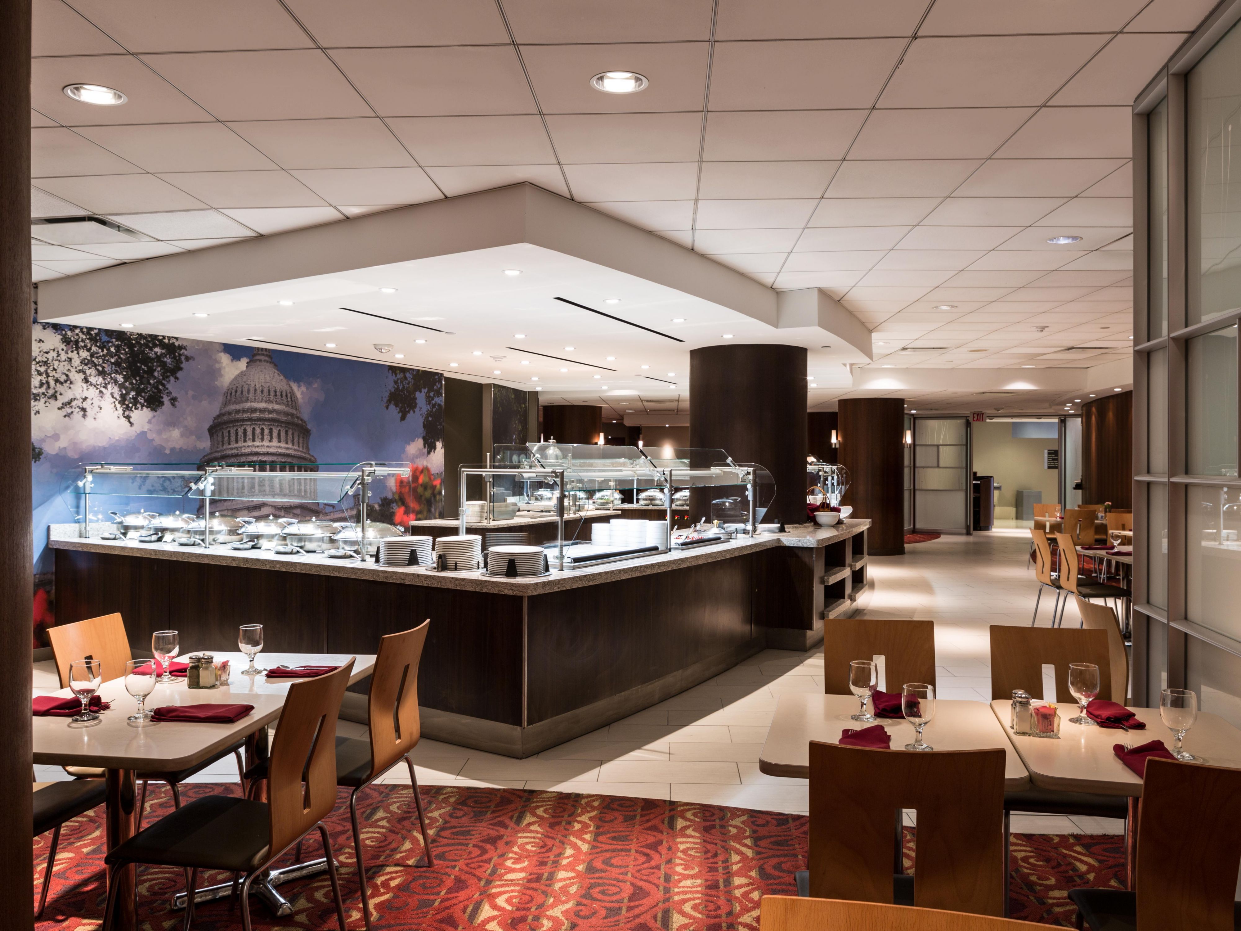 Savor delicious meals without leaving the hotel. Enjoy bold flavors and handcrafted cocktails at 21st Amendment Bar & Grill, offering a vibrant, welcoming dining experience. Start your day right at Capitol Bistro with our daily breakfast buffet featuring fresh, high-quality favorites.