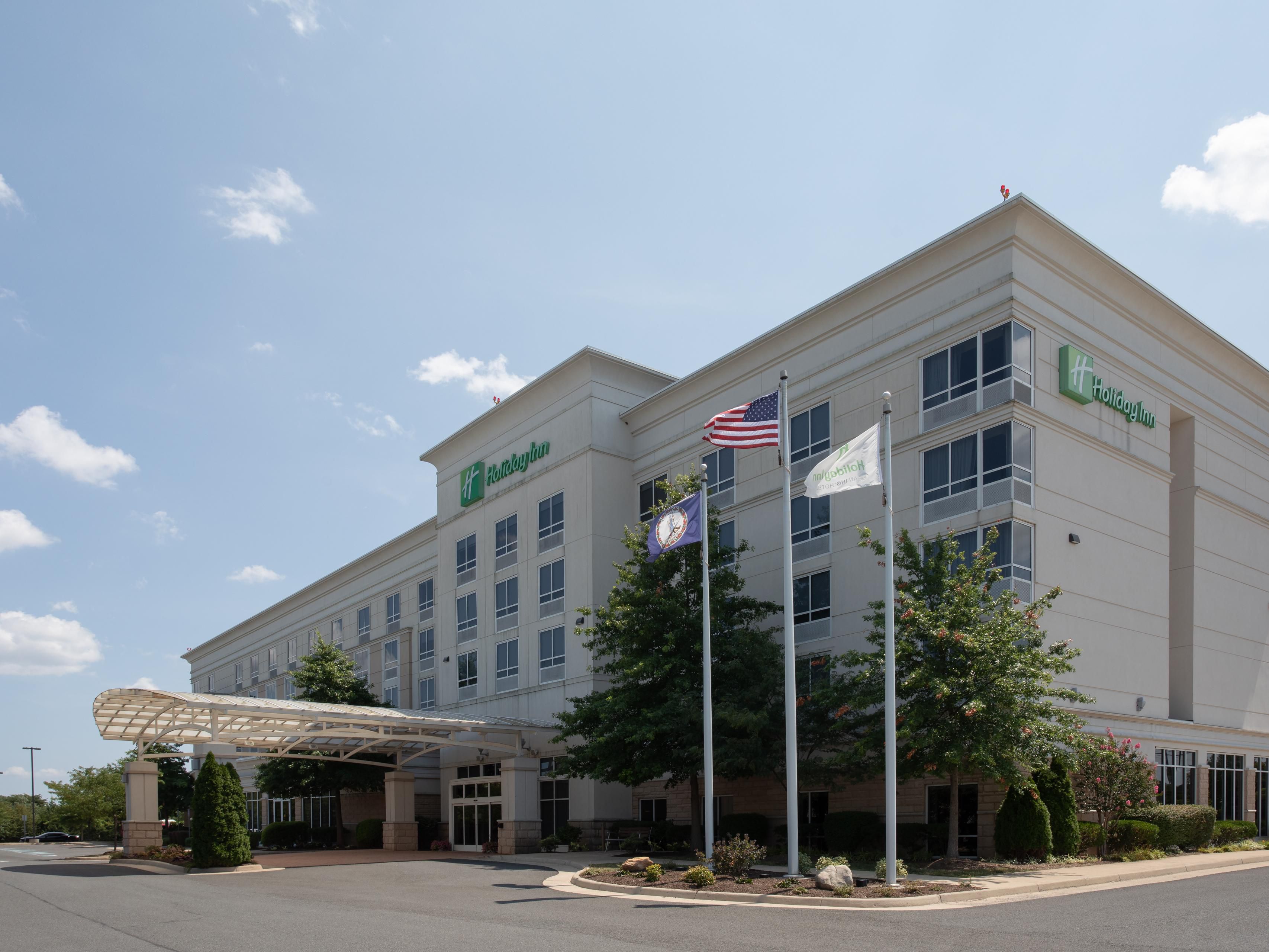 Welcome to Holiday Inn Winchester SE - Historic Gateway Hotel