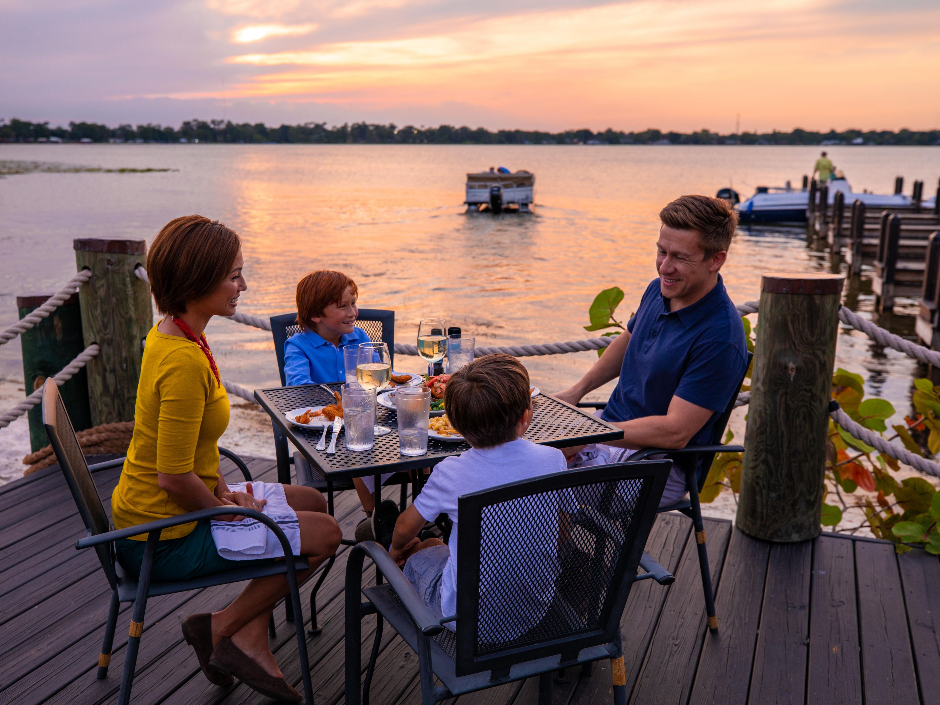 Family vacations are affordable and fun with our Kids Eat Free program! Two kids, ages 11 and under, eat free per adult ordering from the main menu at Cafe’ Blu, with a maximum of four kids per dining party. Treat your family to a delicious meal without breaking the bank. Enjoy a family-friendly stay and make the most of your vacation with us!