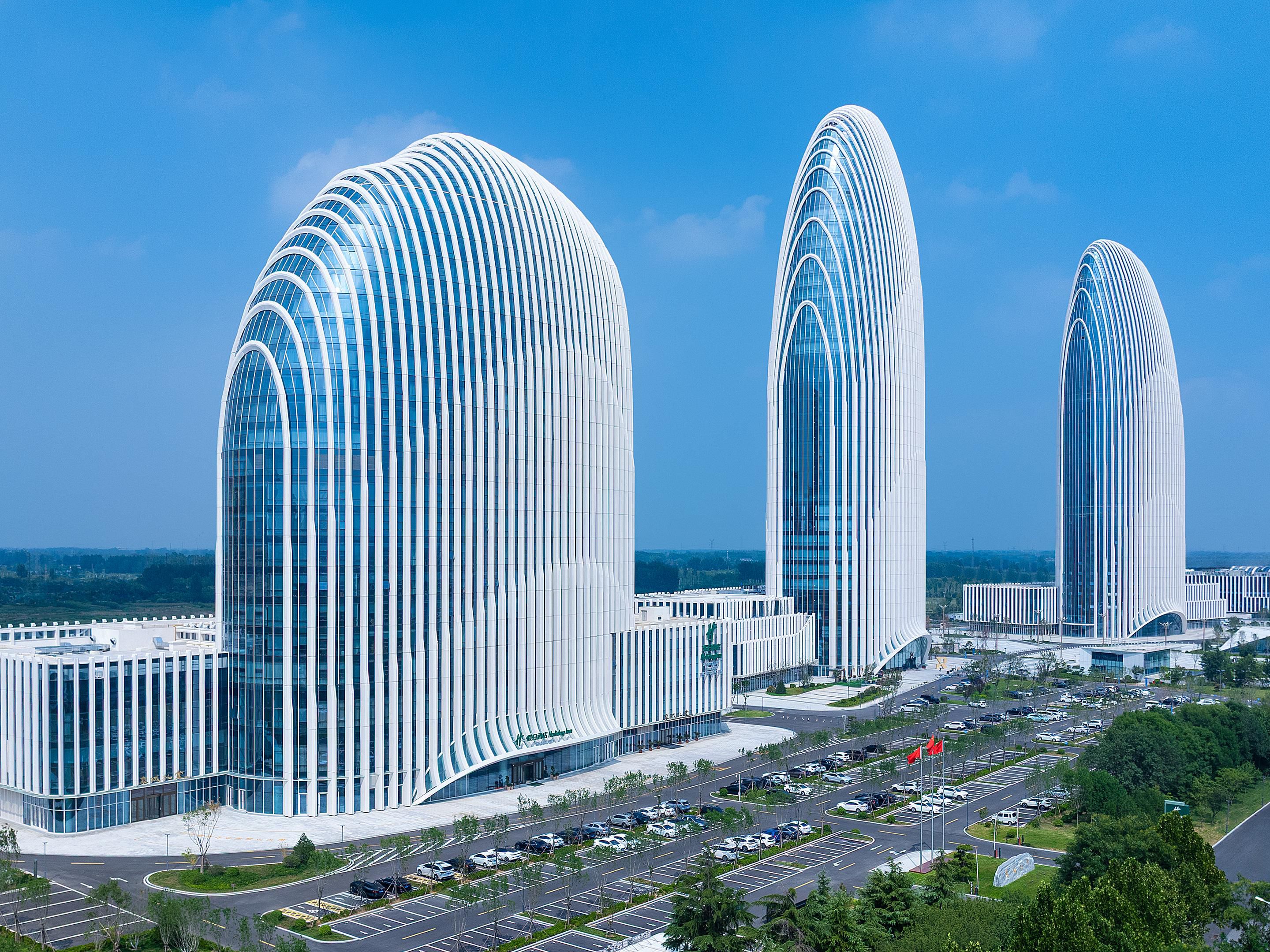 酒店距邢台东站约5公里