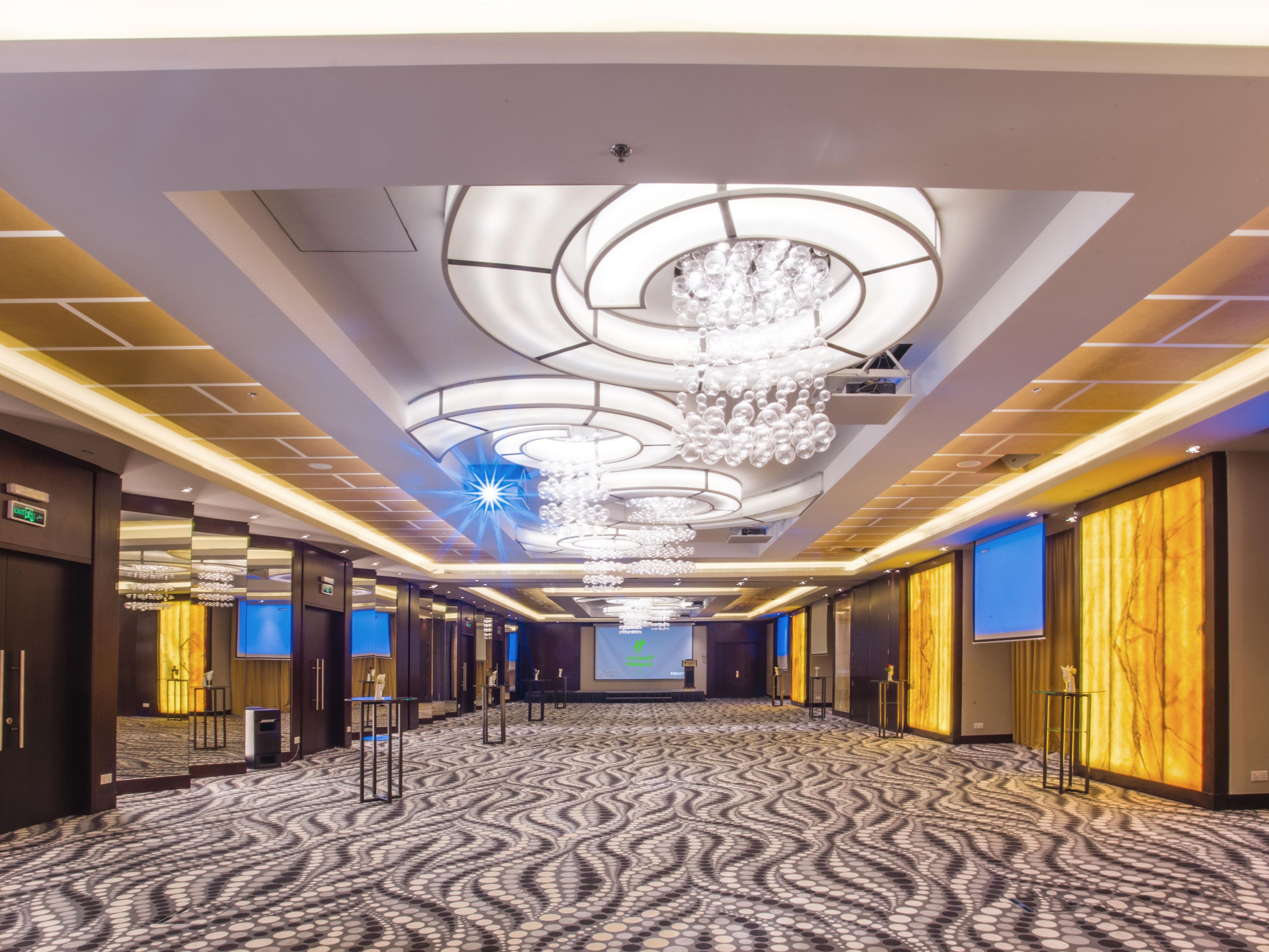 A special wedding package includes a free ballroom setup with a capacity of 150 people and a variety of menu options.