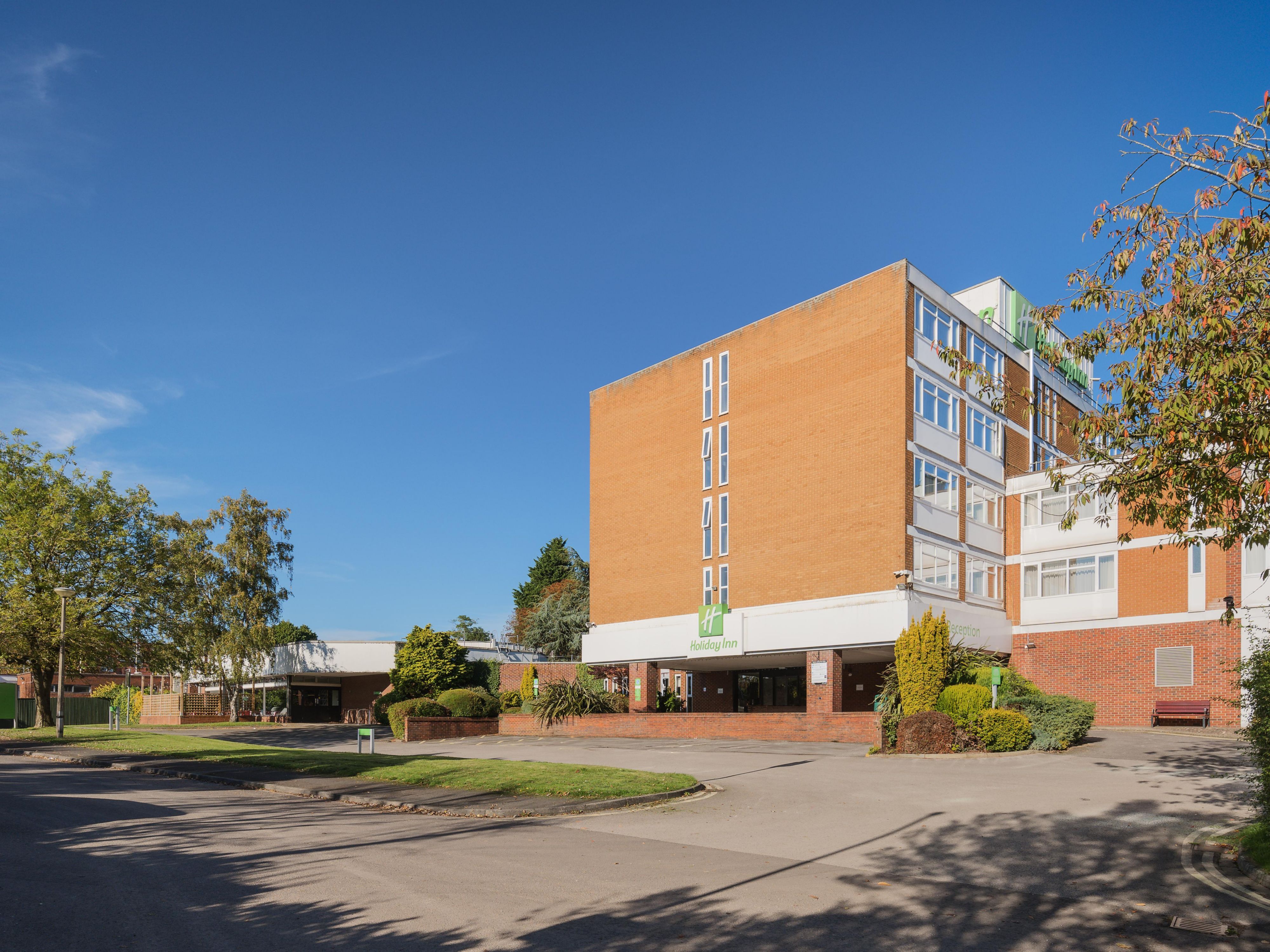 Large Car Park with Plentiful Spaces