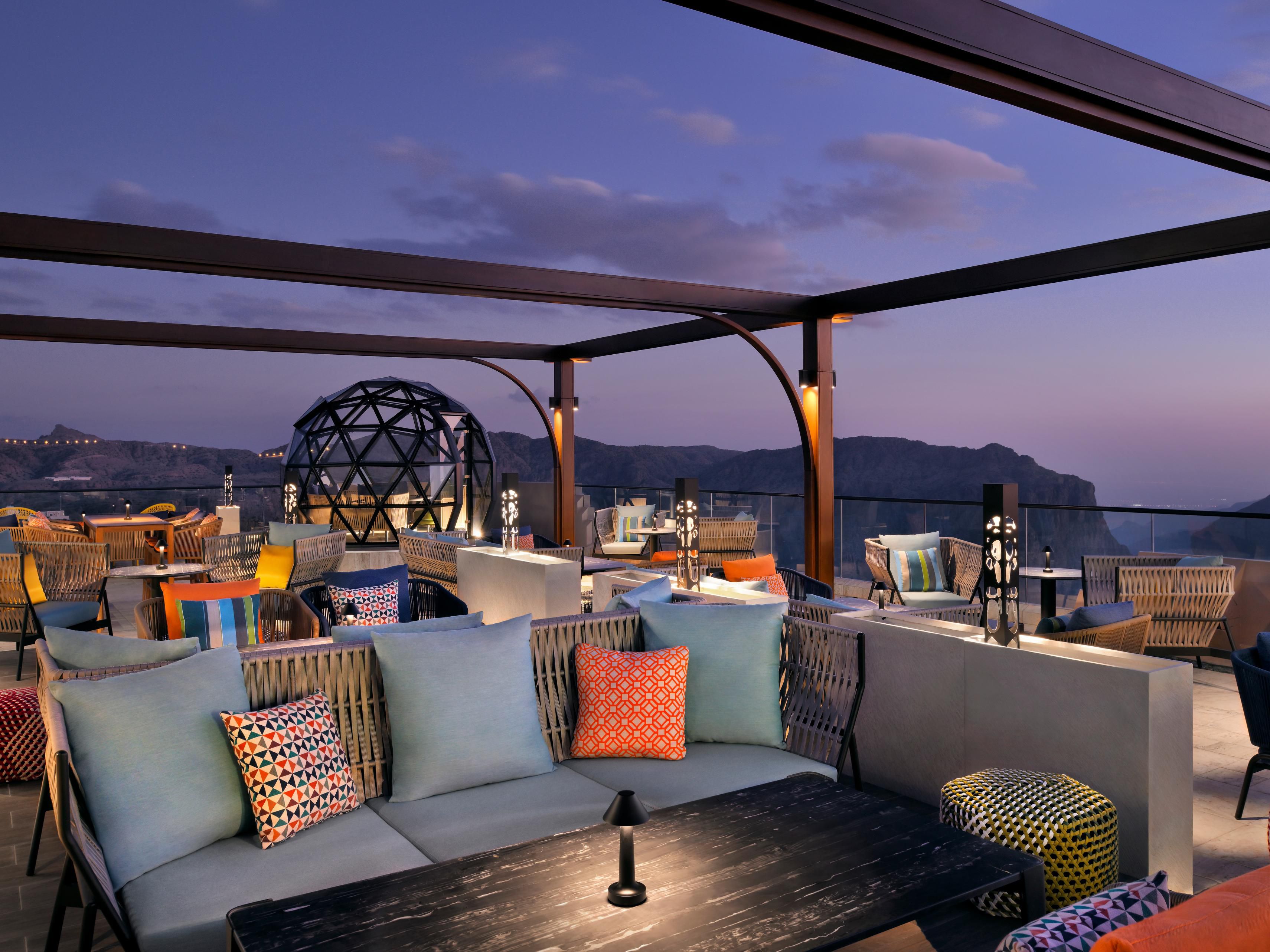 Ready to make the most of your stay at Jabal Akhdar? Introducing: the Cloud Chaser at Vue Rooftop & Lounge. Our curated package is designed to elevate your night out above the canyons.