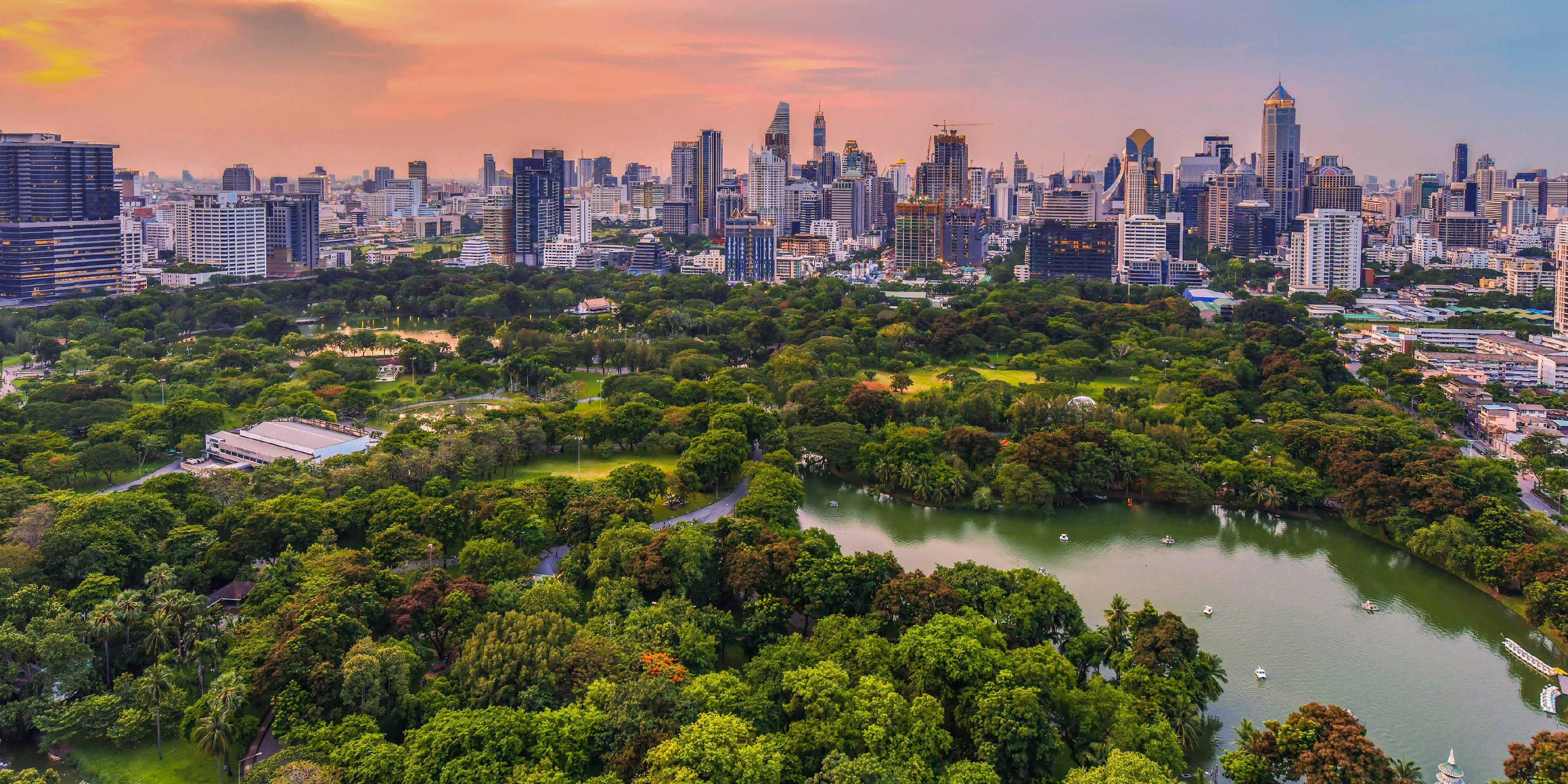 Urban greenery found in Lumpini Park