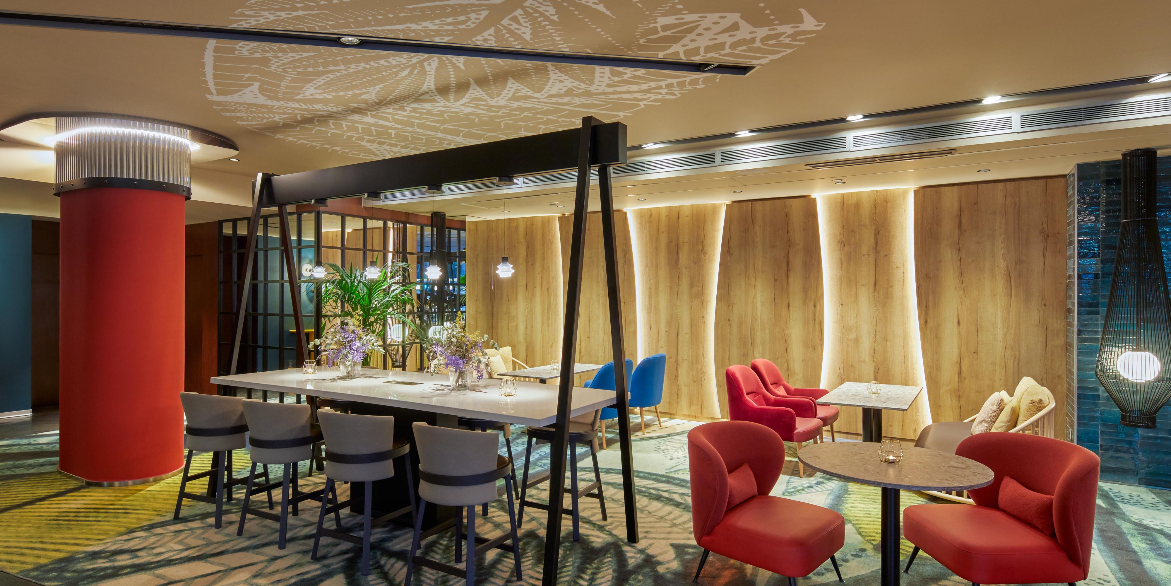 Work with ease in our flexible coworking space
