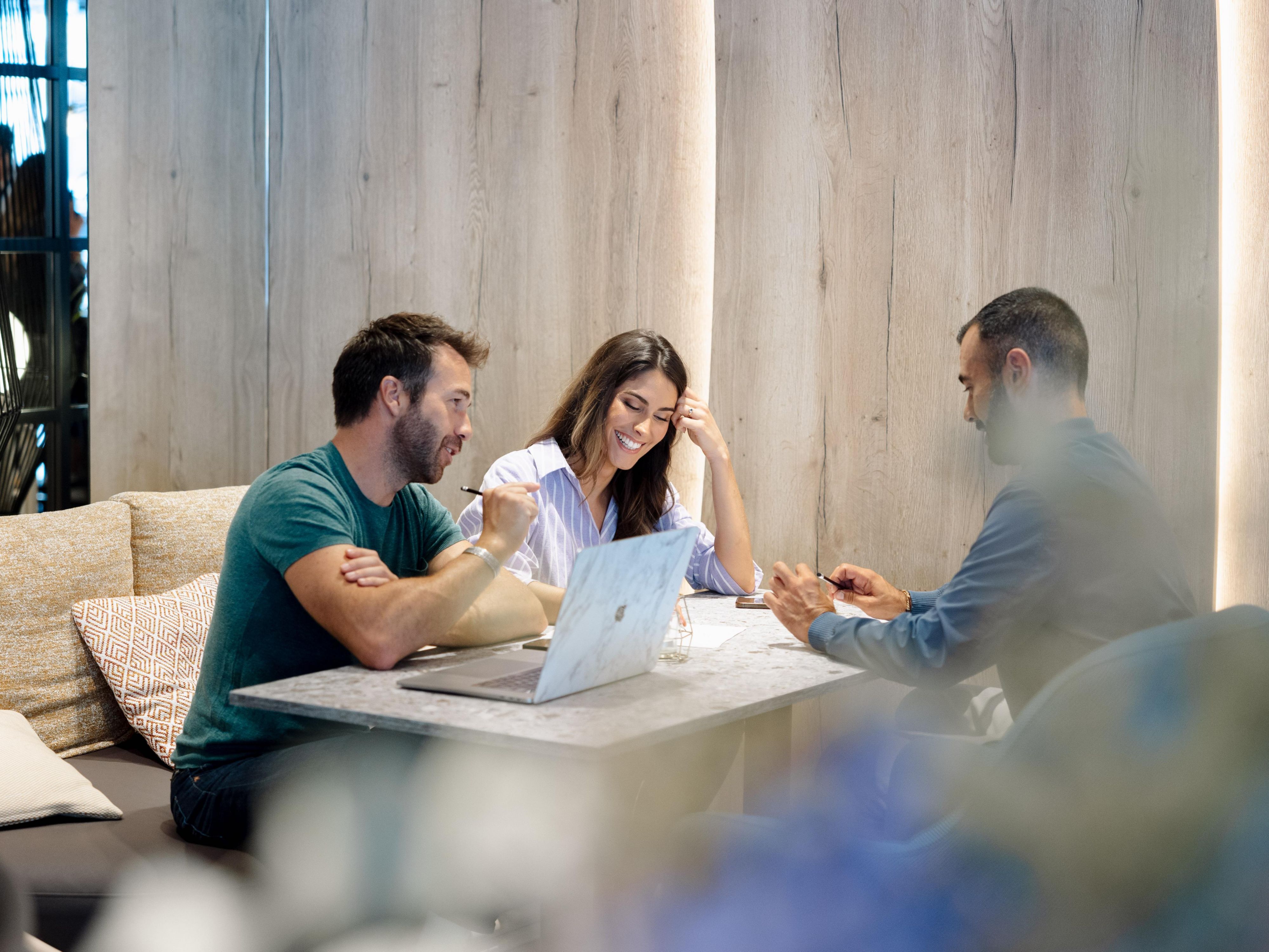 Celebrate this season with a corporate event designed to impress. Our adaptable menus cater to every preference, and our meeting rooms accommodate all team sizes and requirements. Whether it’s a cozy gathering or a large-scale celebration, make this autumn and winter season truly memorable.