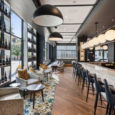 Grab a drink with friends at our elegant on-site hotel bar.