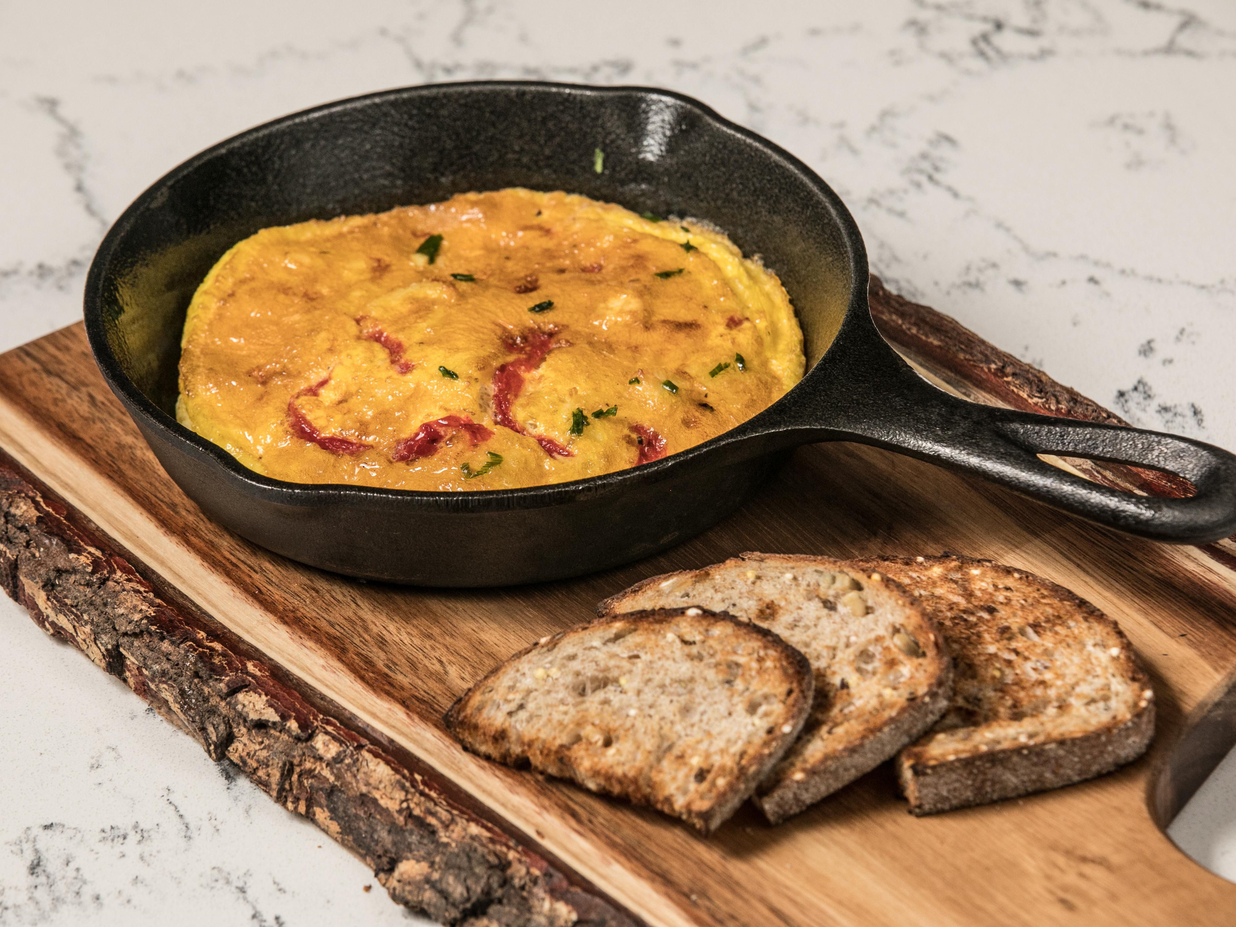 Our restaurant offers local fresh ingredients that is heavy on southern flare. Don't miss the shrimp and grits! Enjoy the dining experiences of the RX Lounge that is sure to offer the satisfying cure for whatever ails you. 
