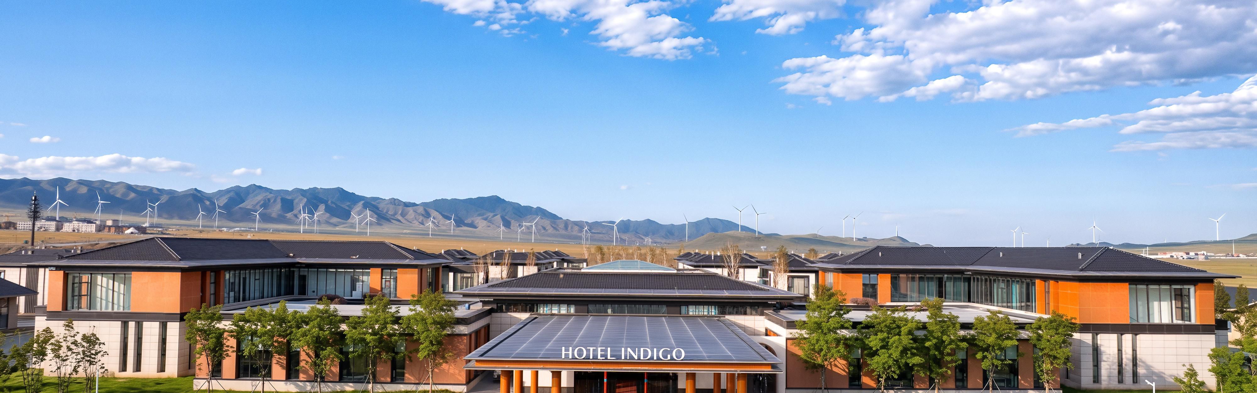 $hotelInfo.mediaDetails.welcomePhotos.primaryPhoto.caption}