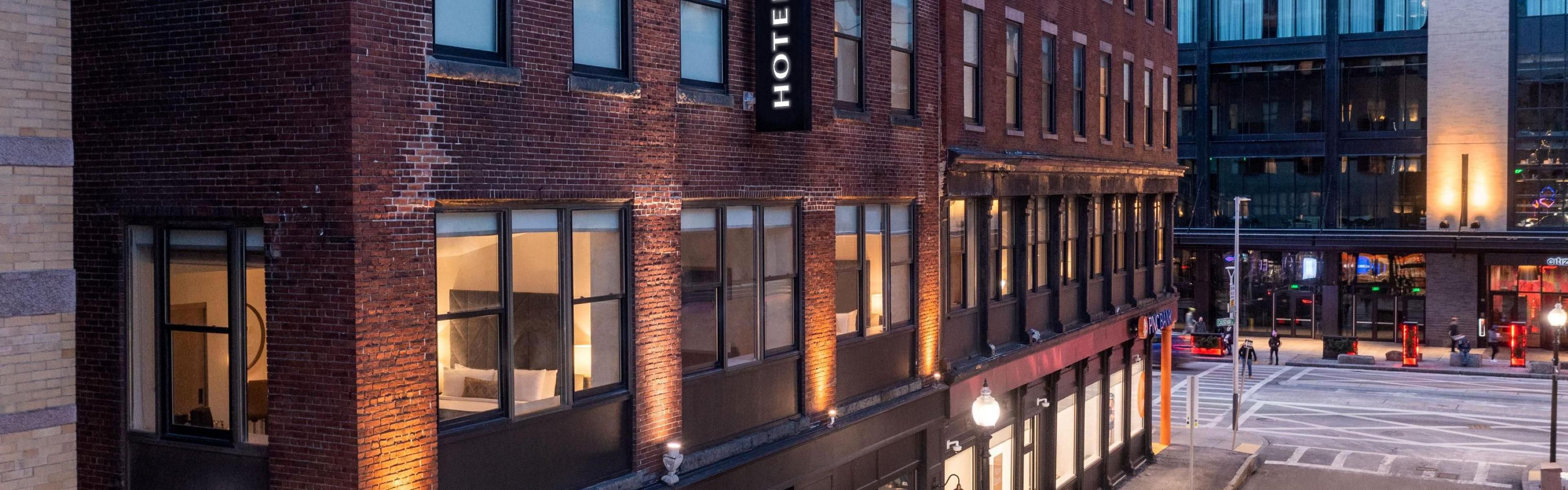 $hotelInfo.mediaDetails.welcomePhotos.primaryPhoto.caption}
