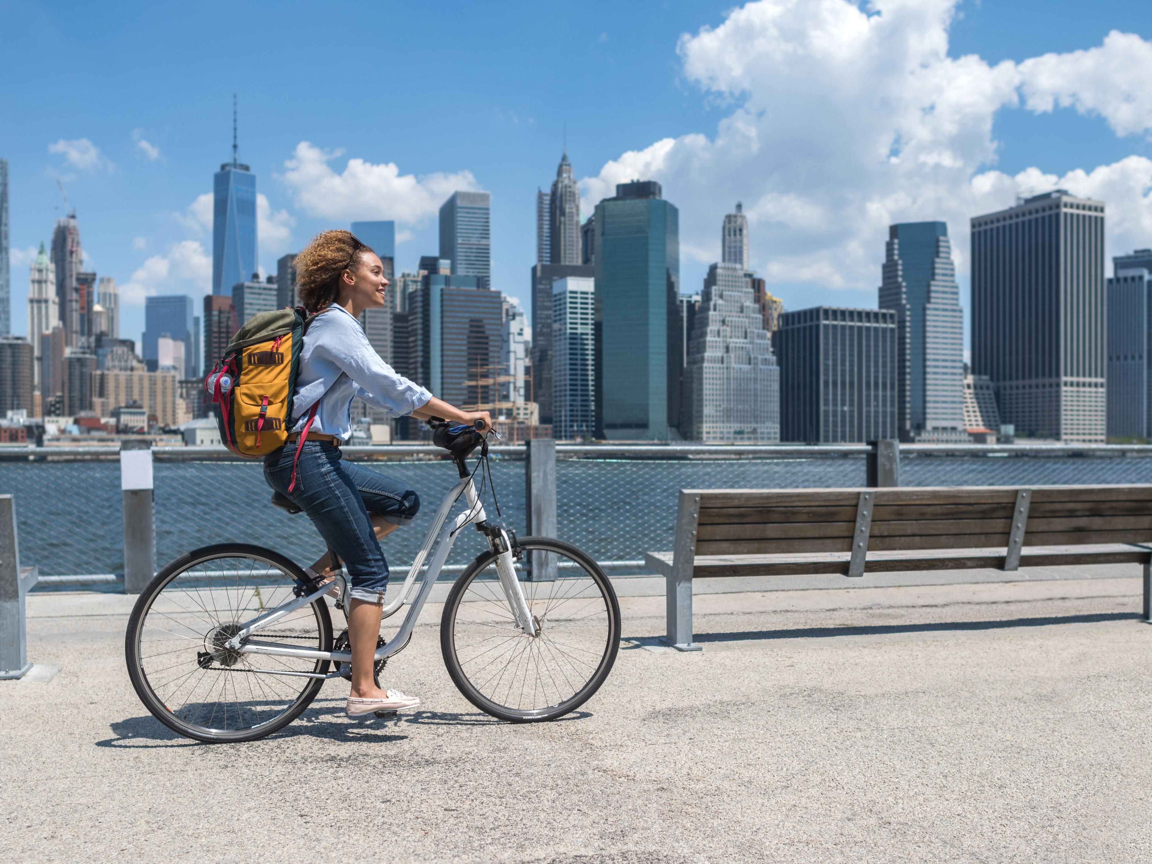 Get ready to explore Brooklyn like a local. We offer complimentary bike rentals for all our guests, so you can pedal your way through the borough’s best spots. Cruise along scenic waterfronts, discover hidden gems, or just enjoy the ride. With bikes at your doorstep, the adventure starts the moment you step out.