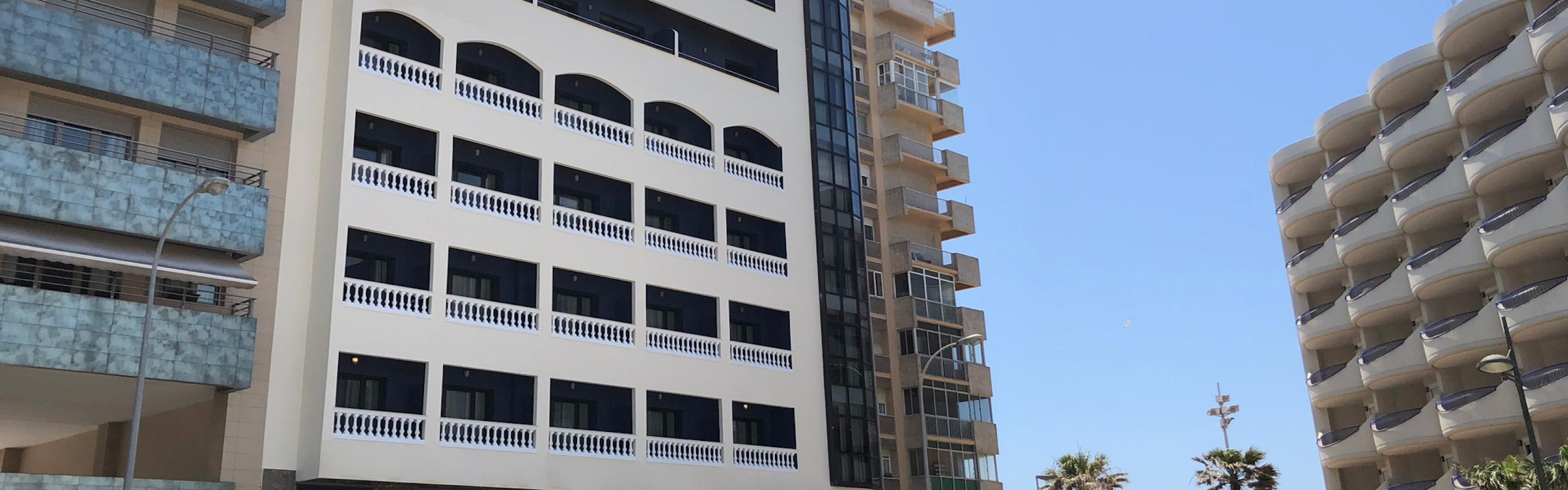 $hotelInfo.mediaDetails.welcomePhotos.primaryPhoto.caption}