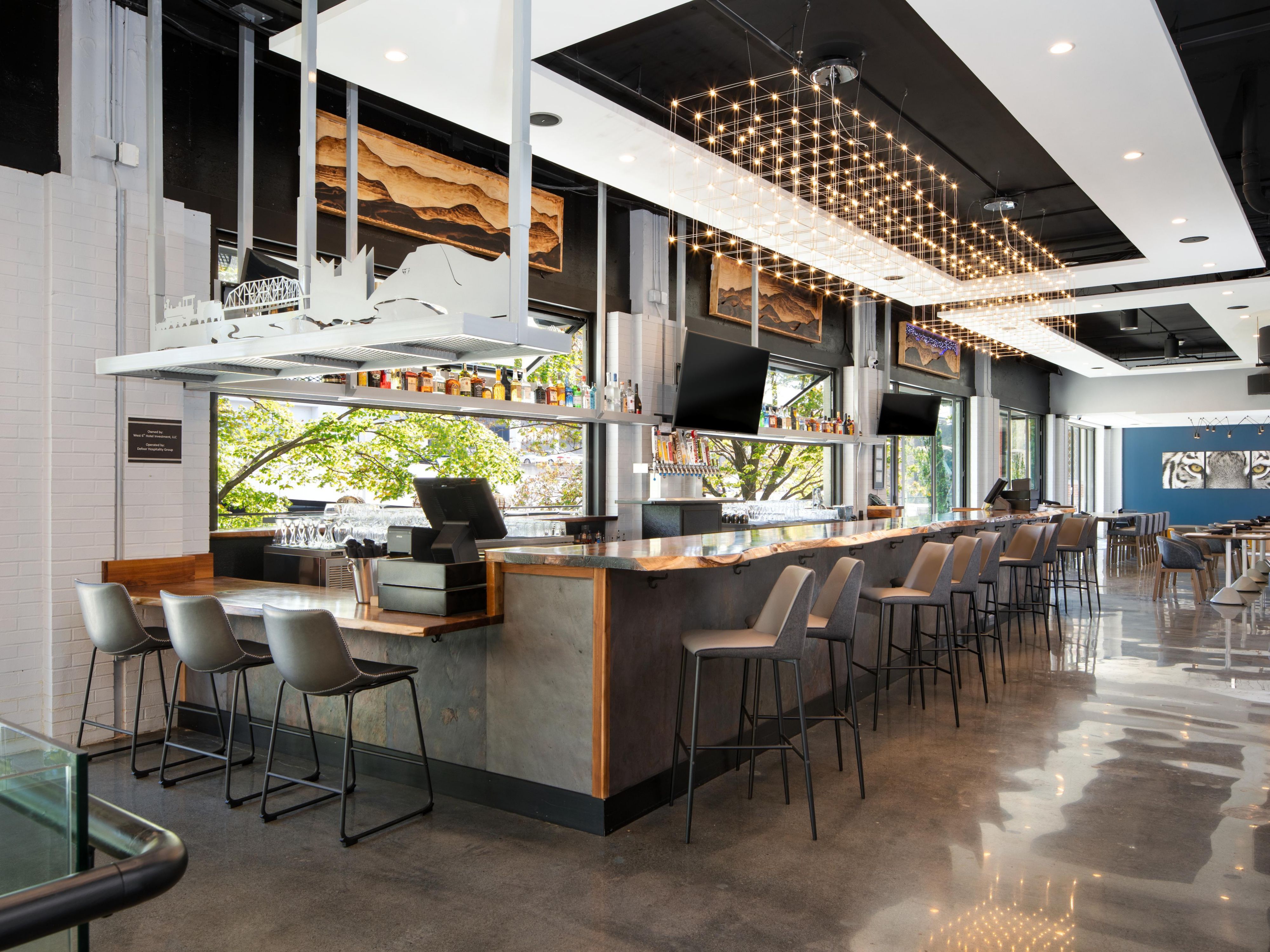 Our restaurant is a neighborhood brewpub that celebrates the best of Chattanooga and its adventurous approach. We are currently open for breakfast and dinner. The restaurant features mouthwatering globally-infused menu made with 'Nooga ingredients, and served alongside Tennessee's finest brews and curated cocktails.